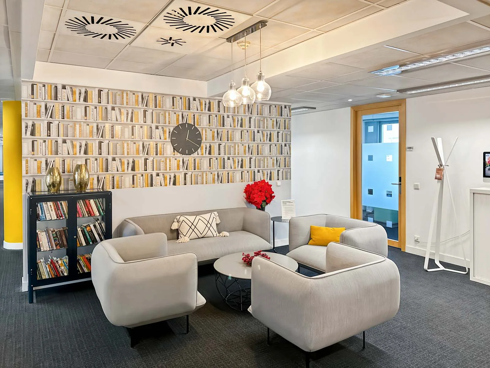 Regus Prague, Zlaty Andel, Lounge, Prague