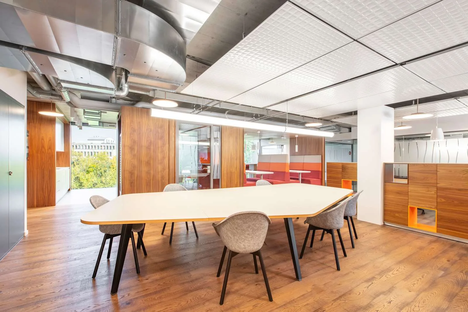 Regus PRÉVERENGES, Morges, Salle de réunion 8 personnes, Preverenges