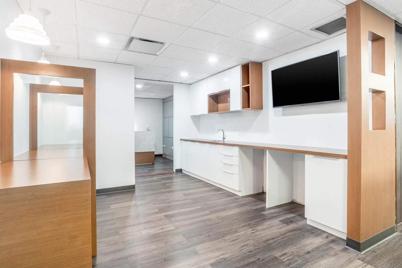 Regus PUERTO RICO, San Juan, Metro Office Park (HQ), Kitchen, San Juan, Puerto Rico