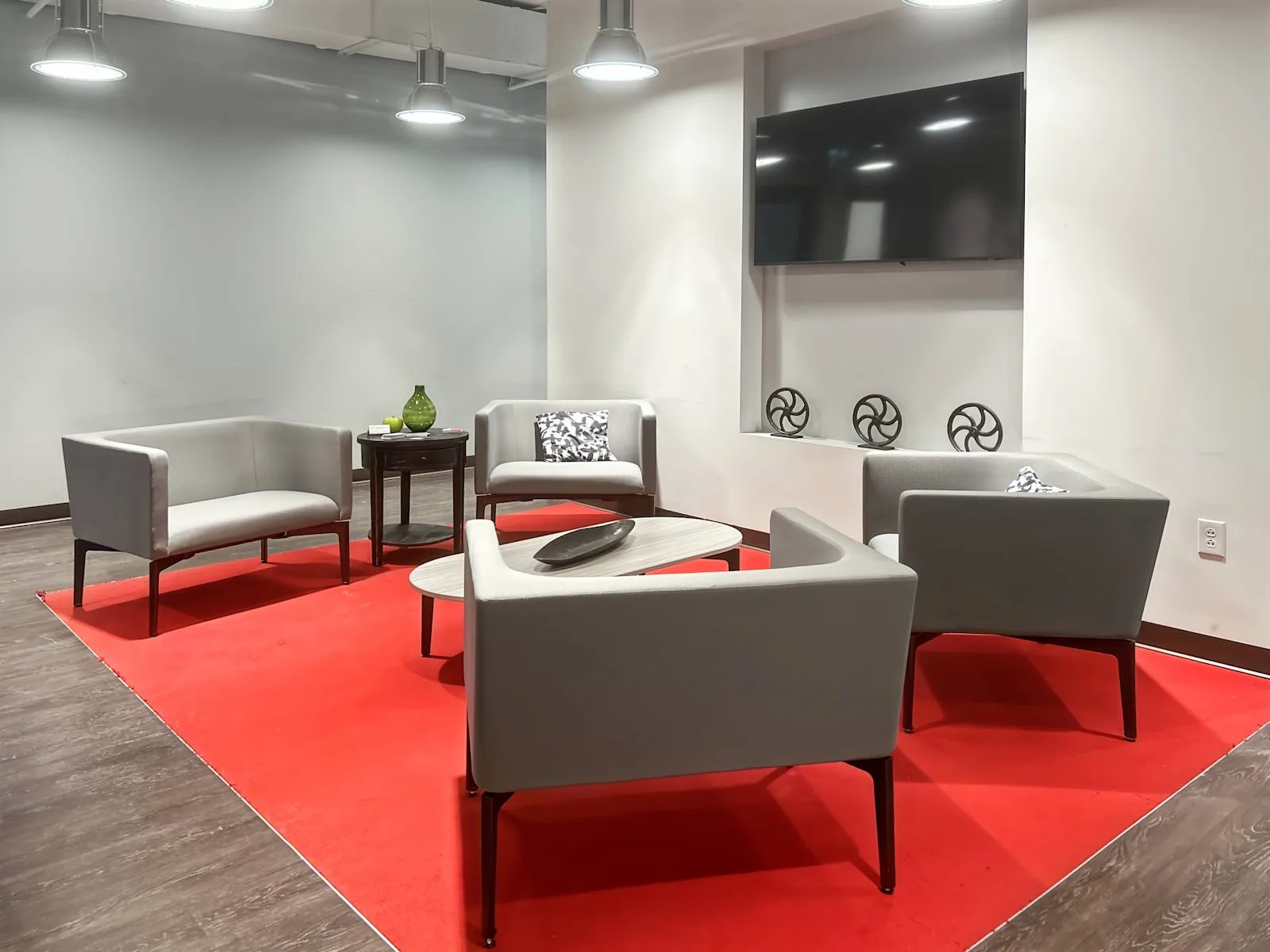 Regus QC, Saint Laurent - Ville St-Laurent, Lounge, Saint Laurent, QC