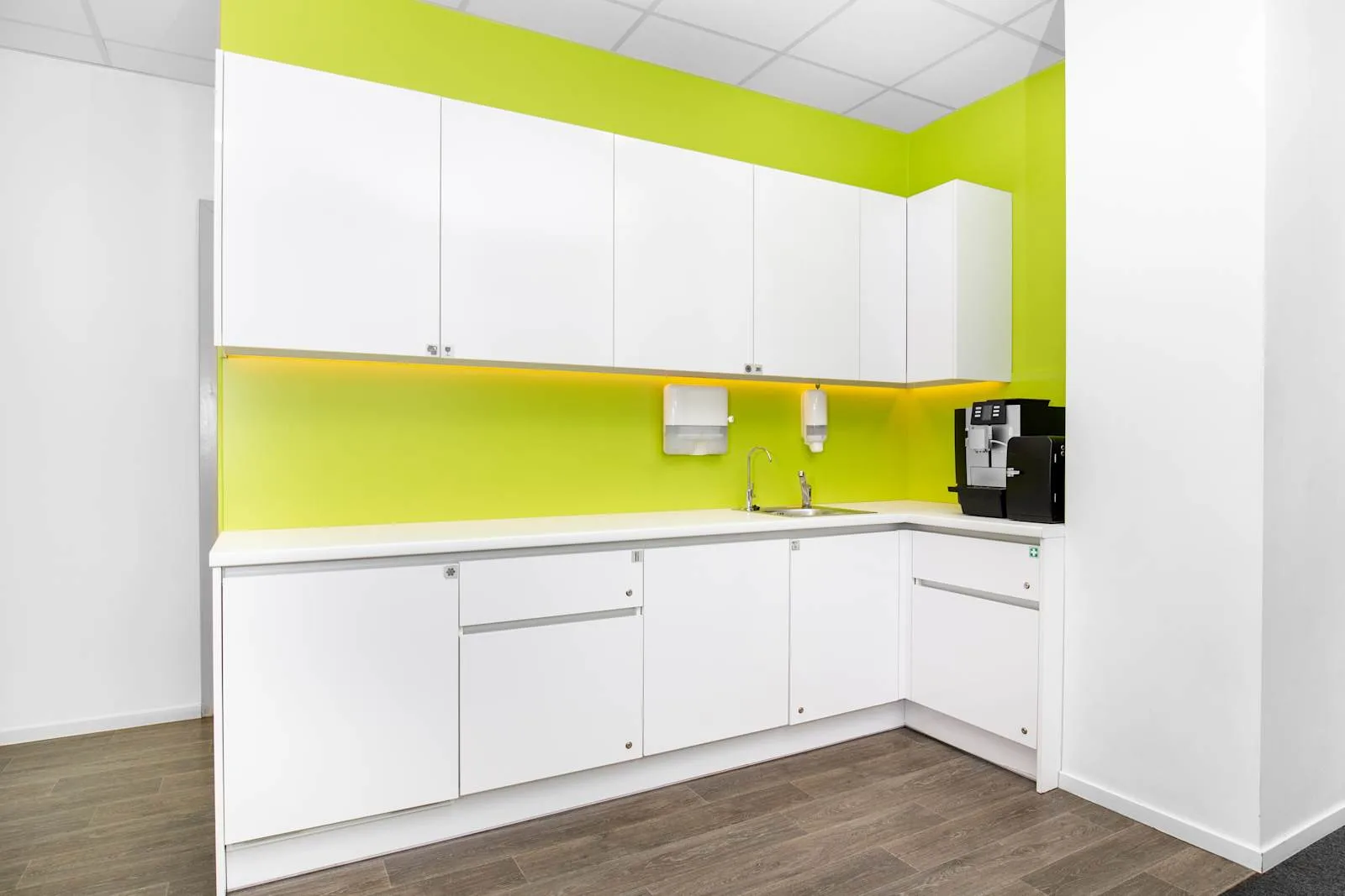 Regus RIGA, Esplanade, Kitchen, Riga