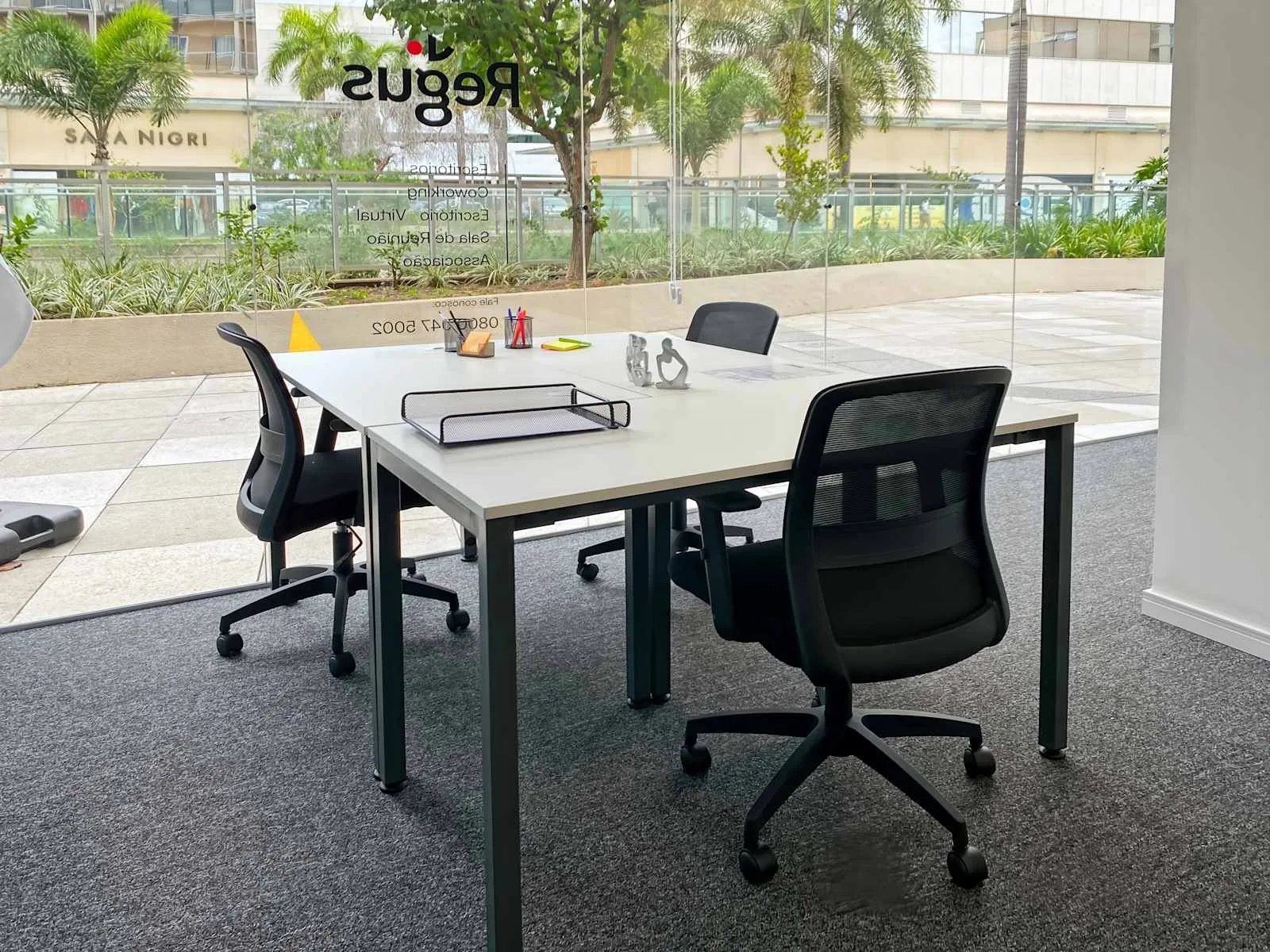 Regus Rio de Janeiro, Ayrton Senna, Private office, 4 desks, Rio de Janeiro