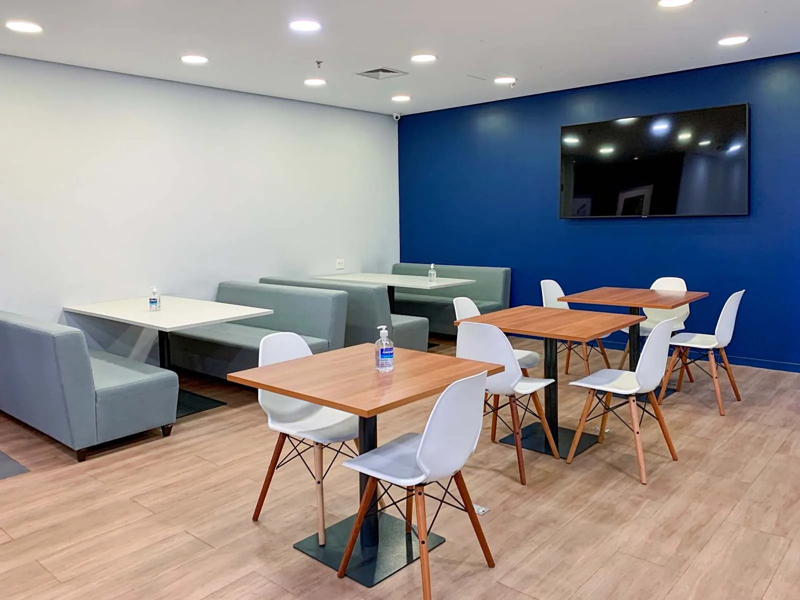 Regus SAO PAULO, Continental Square - Vila Olímpia – Olimpiadas, Cafetaria, São Paulo