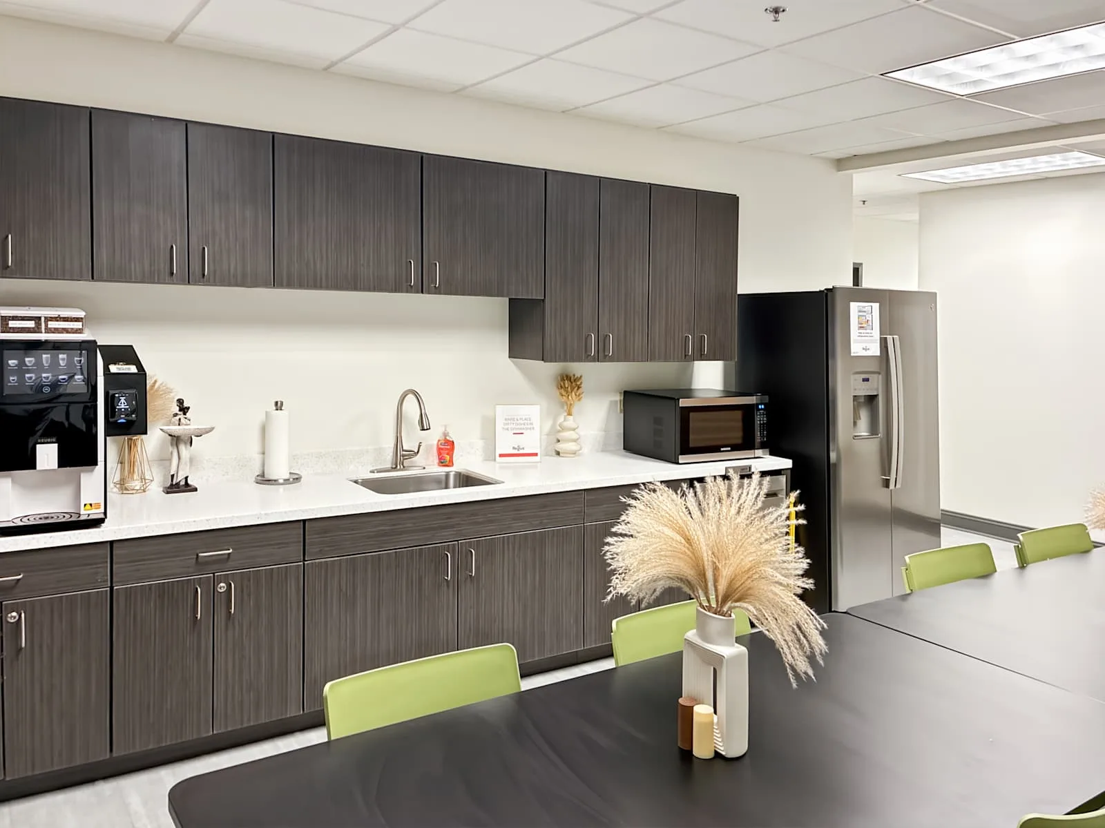 Regus SC, Columbia - 1501 Main St, Kitchen, Columbia, SC