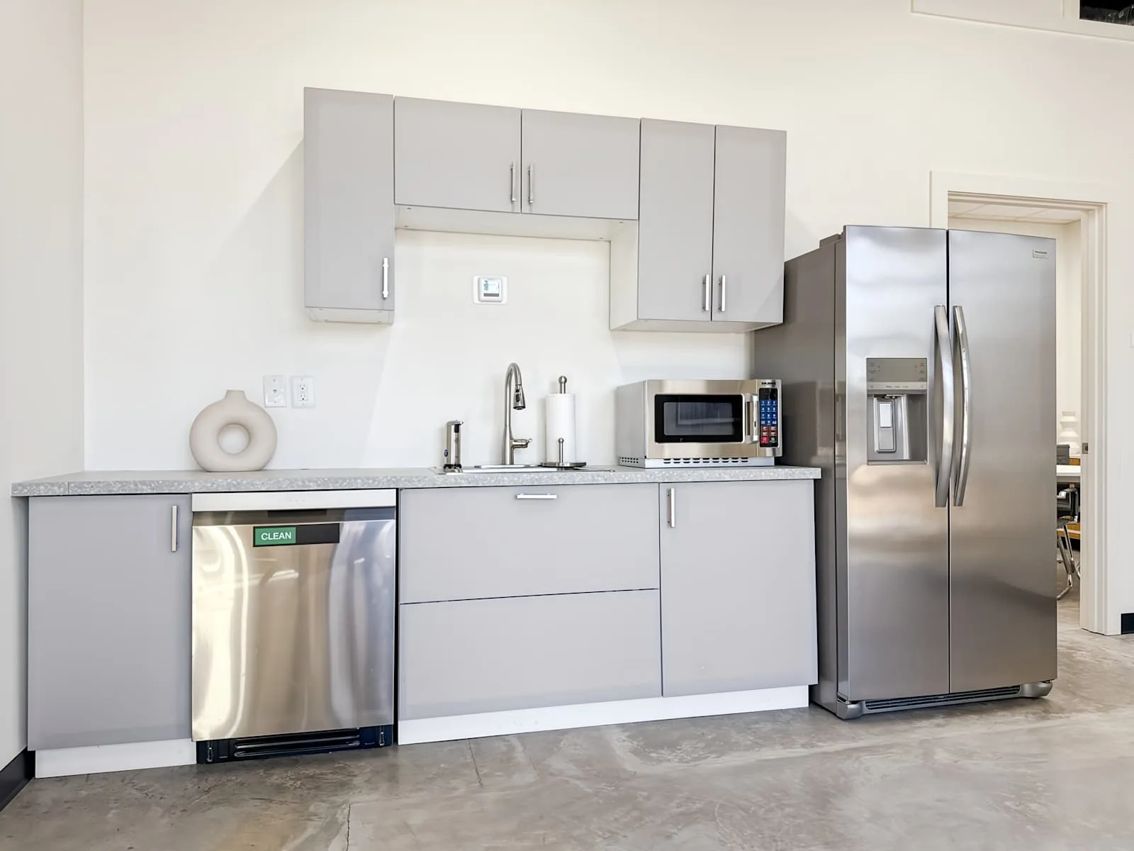 Regus SC, Greenville - E Stone Avenue, Kitchen, Greenville, SC