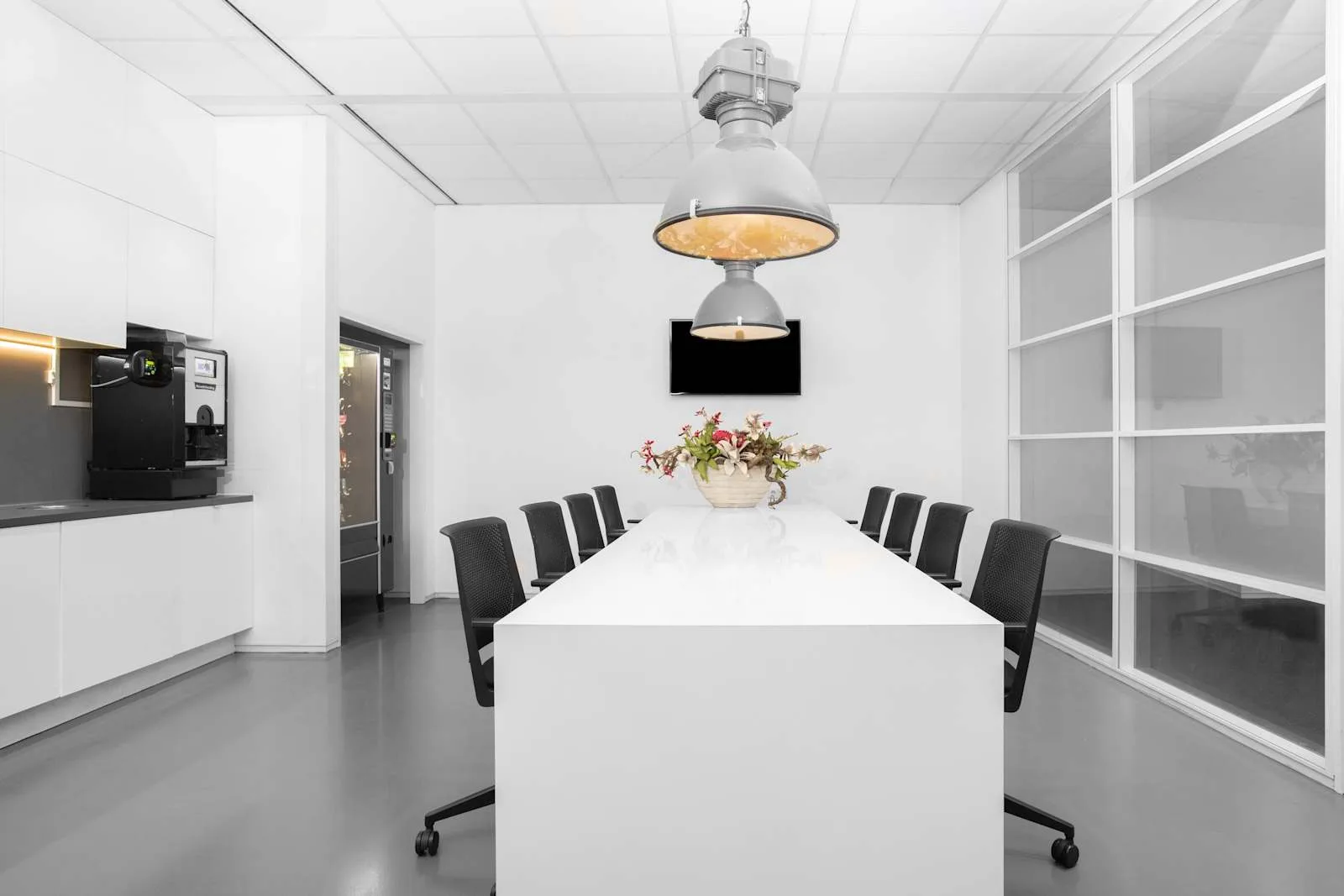 Regus SCHIPHOL, Rijk, Meeting room for 8 people, Schiphol