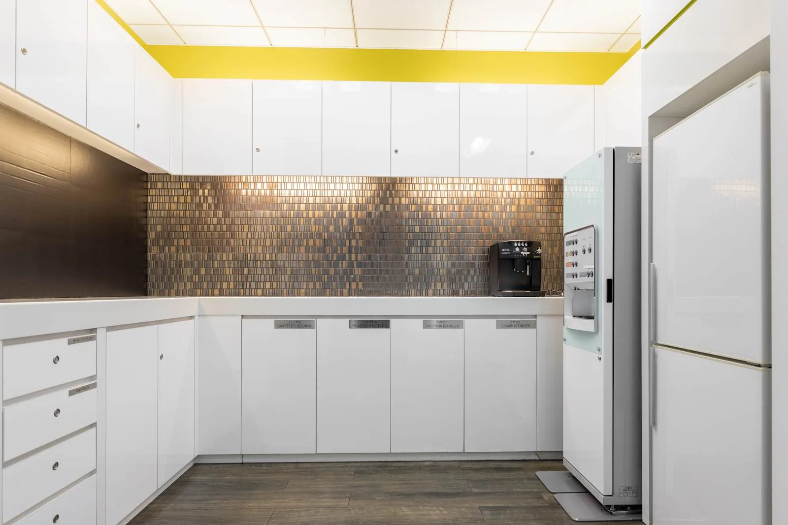 Regus SENDAI, Mark One, Kitchen, Sendai