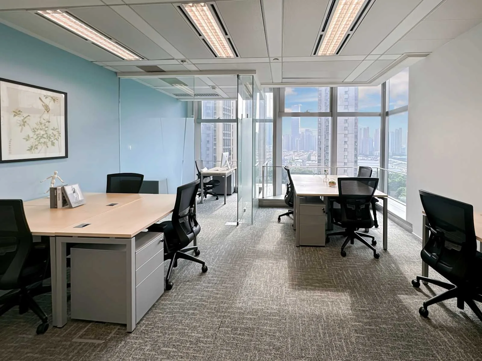 Regus SHANGHAI, Central Towers, Open-plan office, Shanghai