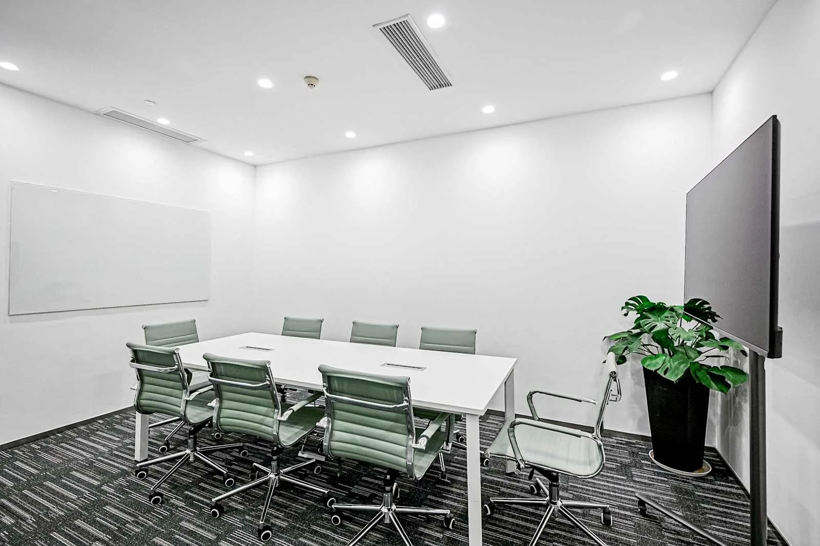 Regus Shenzhen, IMT Building、8人会议室、深圳市