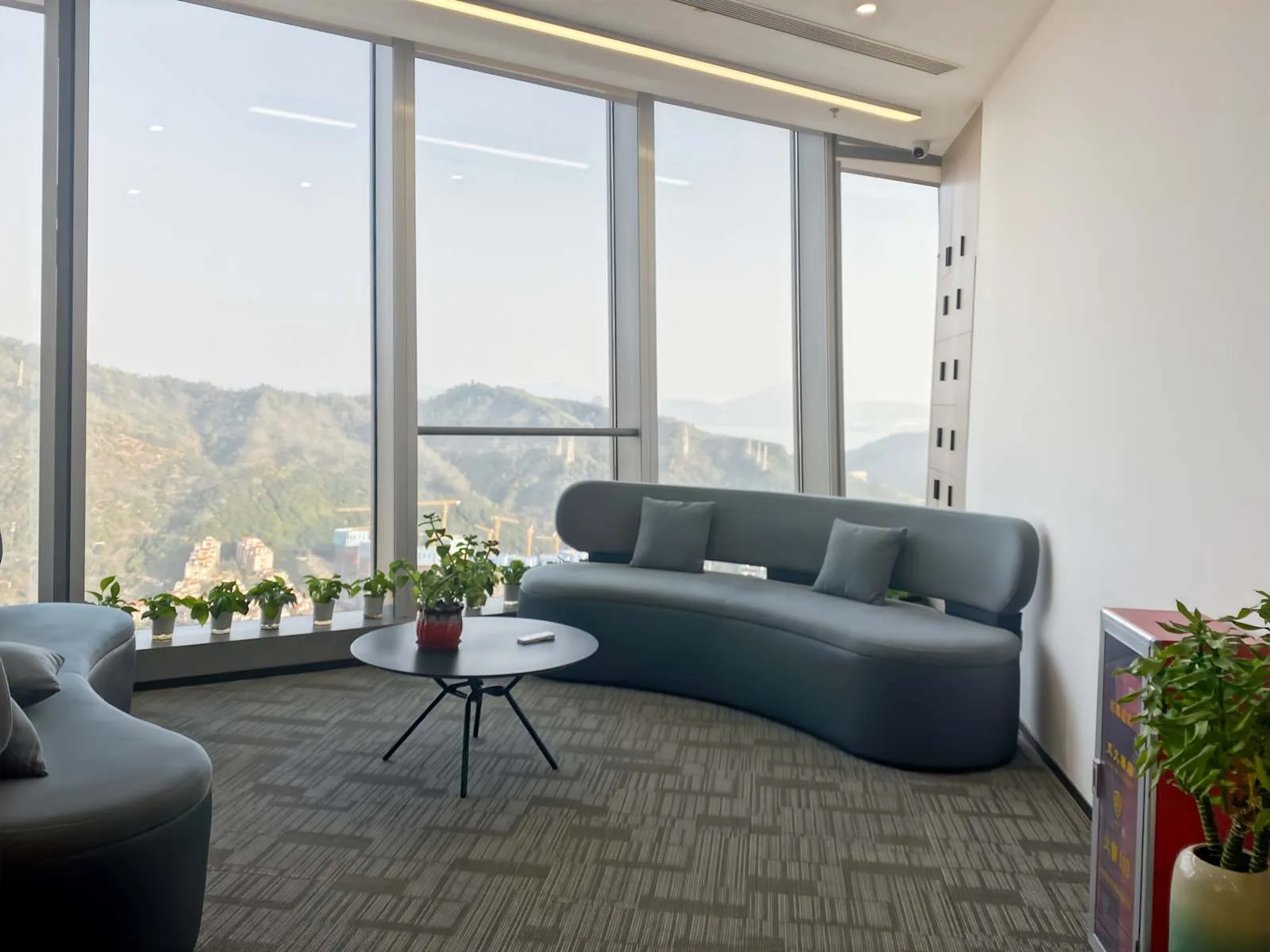 Regus Shenzhen, Qianhai Shimao Financial Center Phase II、休息区、深圳市