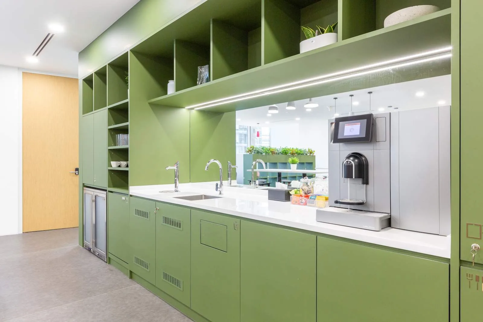 Regus Singapore, PLUS Building、厨房、新加坡