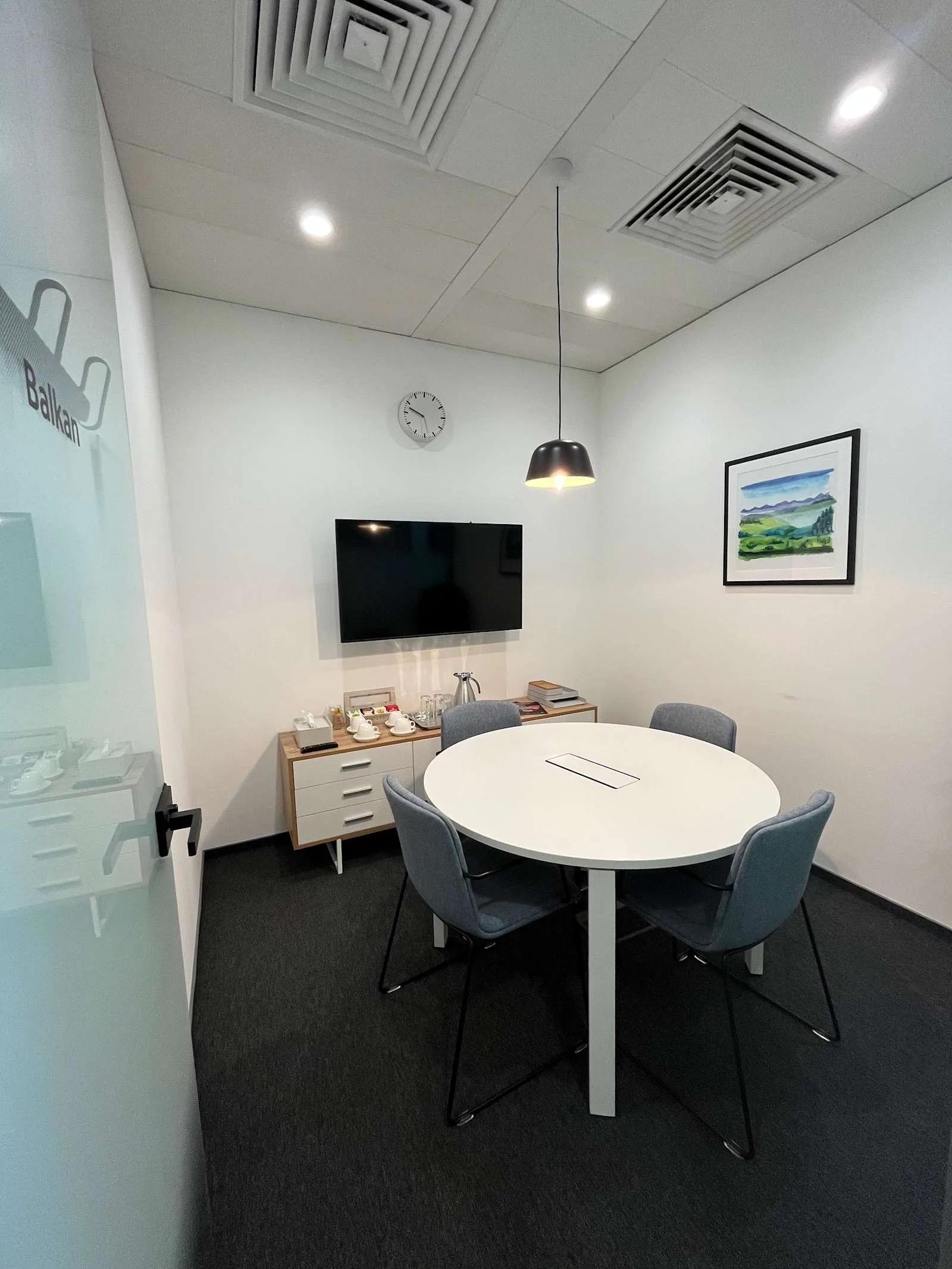 Regus Sofia, European Trade Centre (EUR), Заседателна зала за 4 души, Sofia