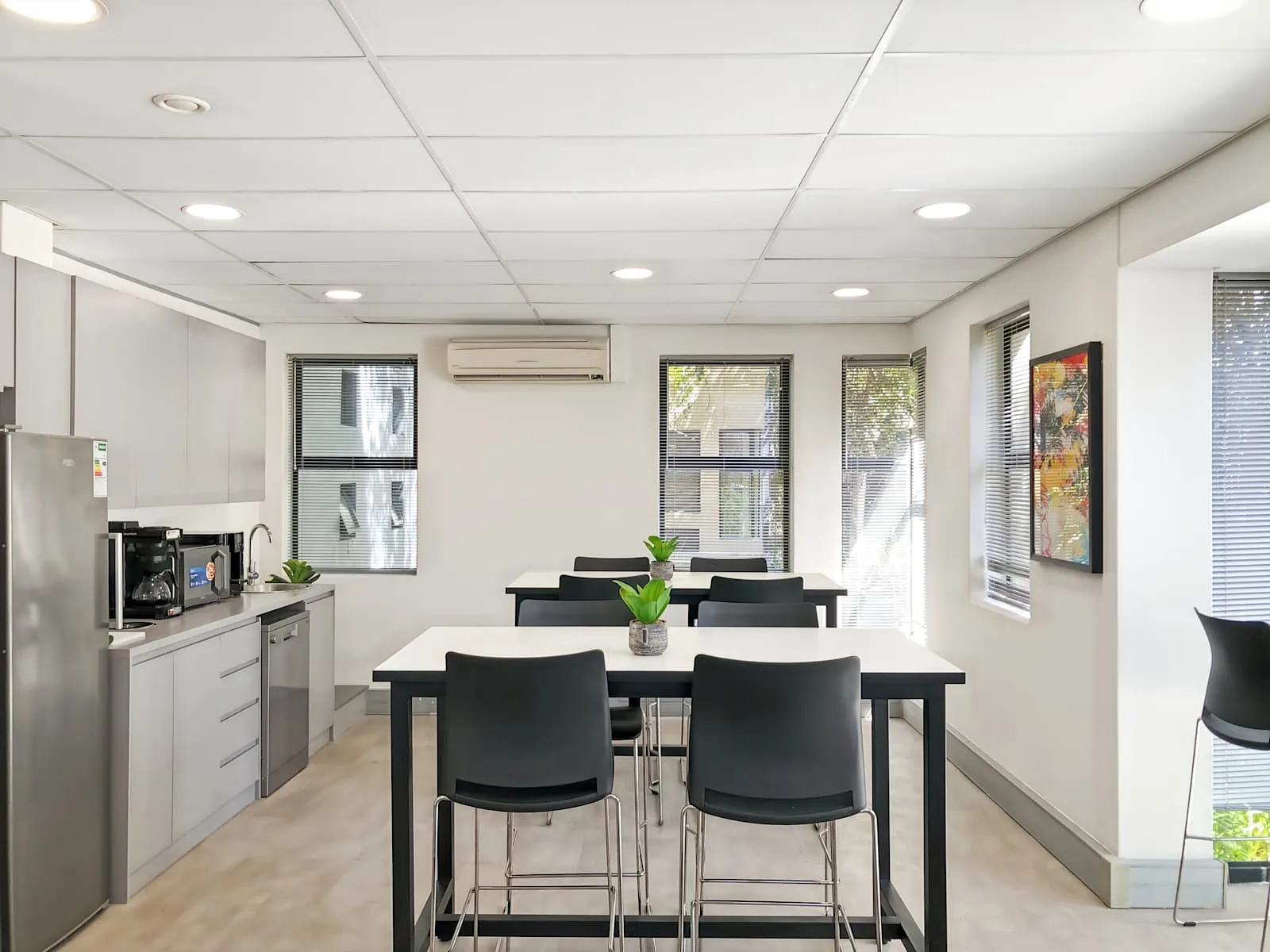 Regus Somerset West, Links Office Park, Cafeteria, Paarl
