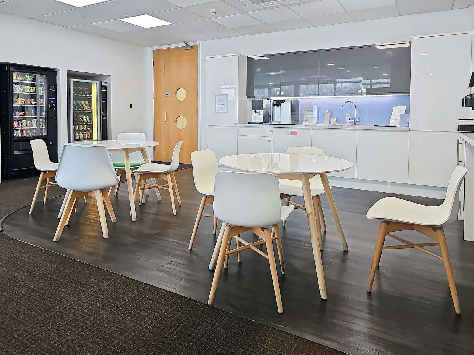 Regus SOUTHAMPTON, Airport, Cafeteria, Southampton