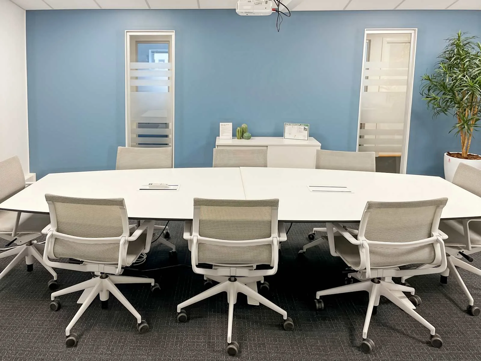 Regus Stockholm, Kista One, Mötesrum för 8 personer, Våning