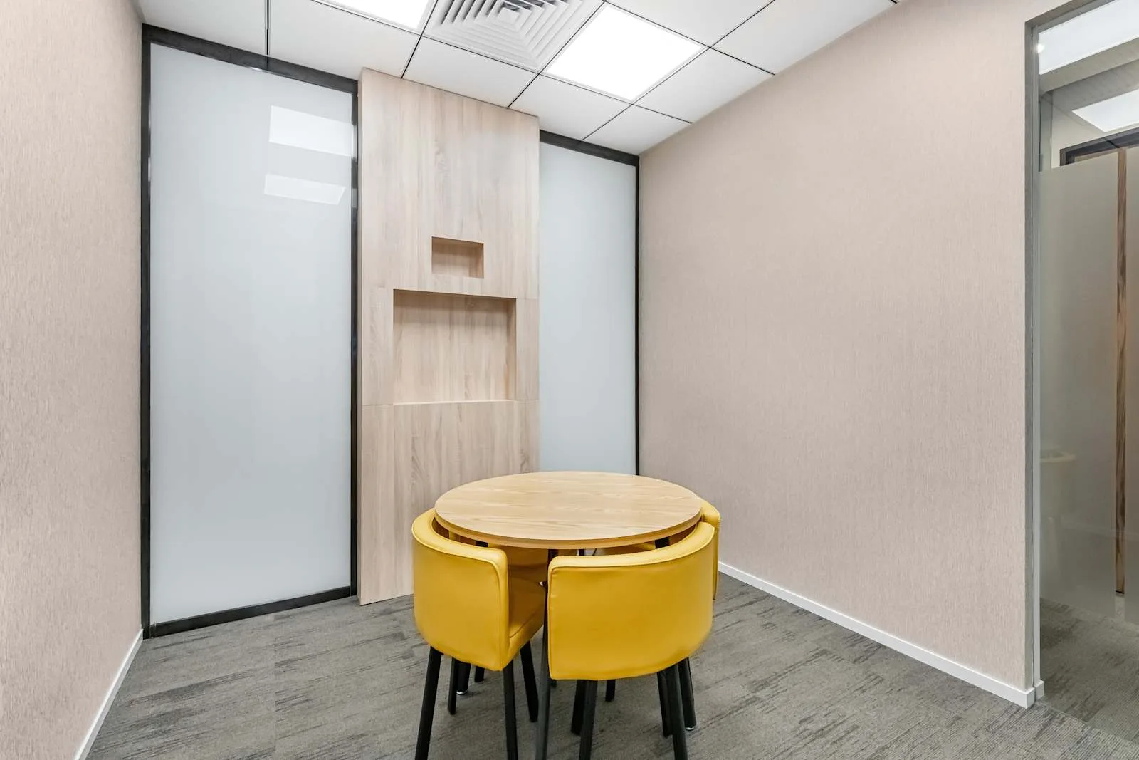 Regus TAIYUAN, World Trade Centre、4人会议室、Taiyuan