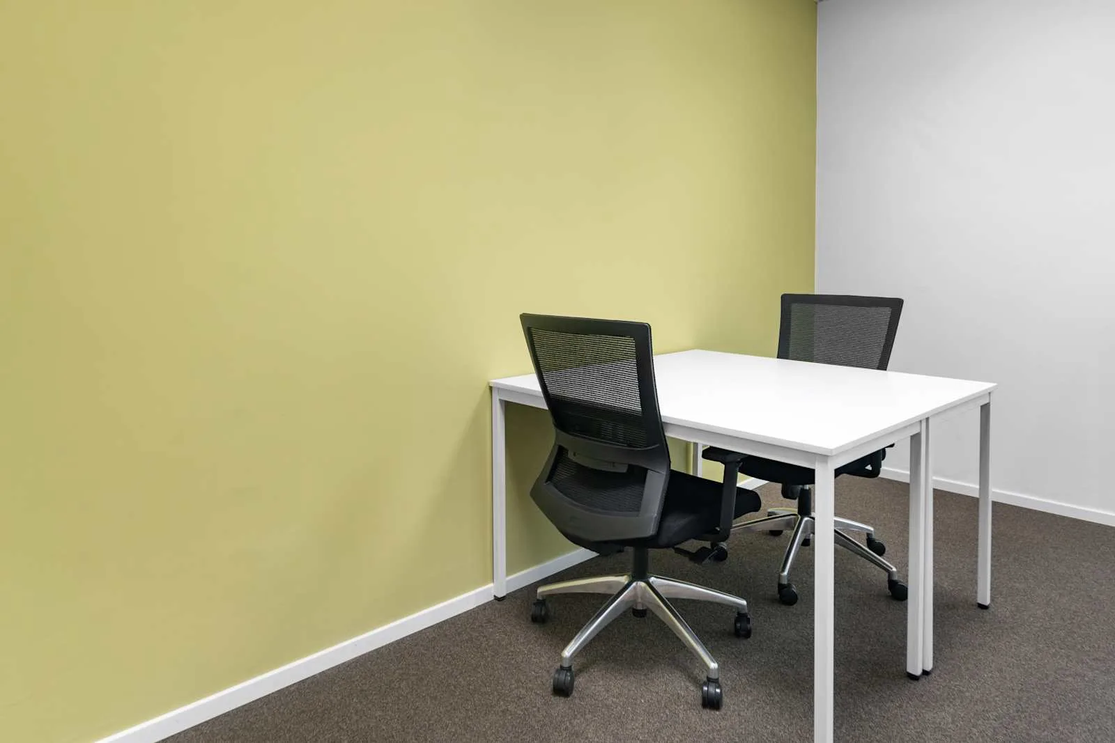 Regus TANGIERS, Ibn Batouta Bureaux, Private office, 2 desks, Tangier