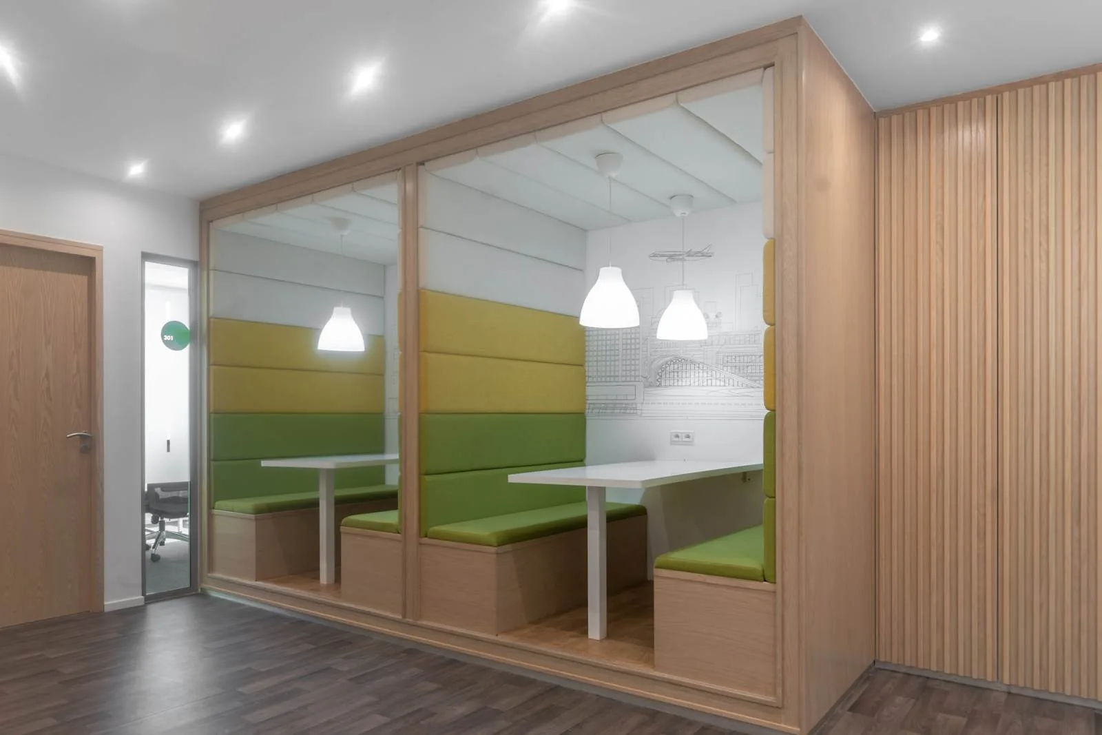 Regus TANGIERS, Ibn Batouta Bureaux, Phone booth, Tangier