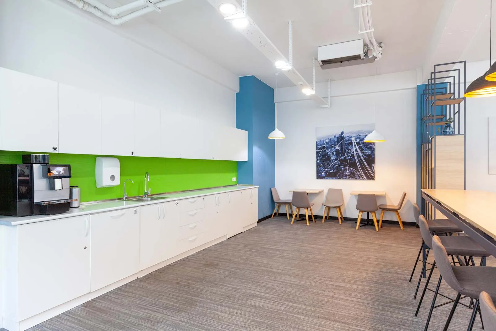 Regus TBILISI, Vazha-Pshavela, Cafeteria, Tbilisi