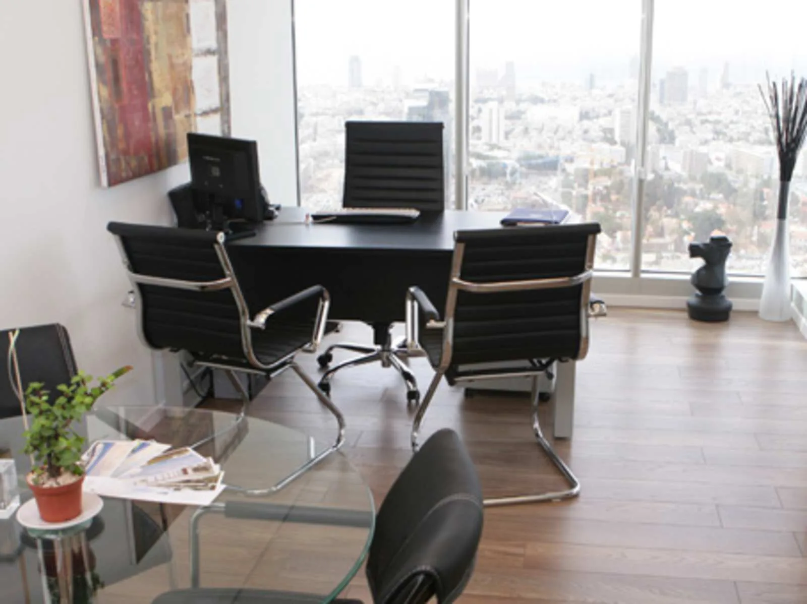 Regus TEL AVIV, Electra Tower, משרד פרטי עם עמדה אחת, תל אביב