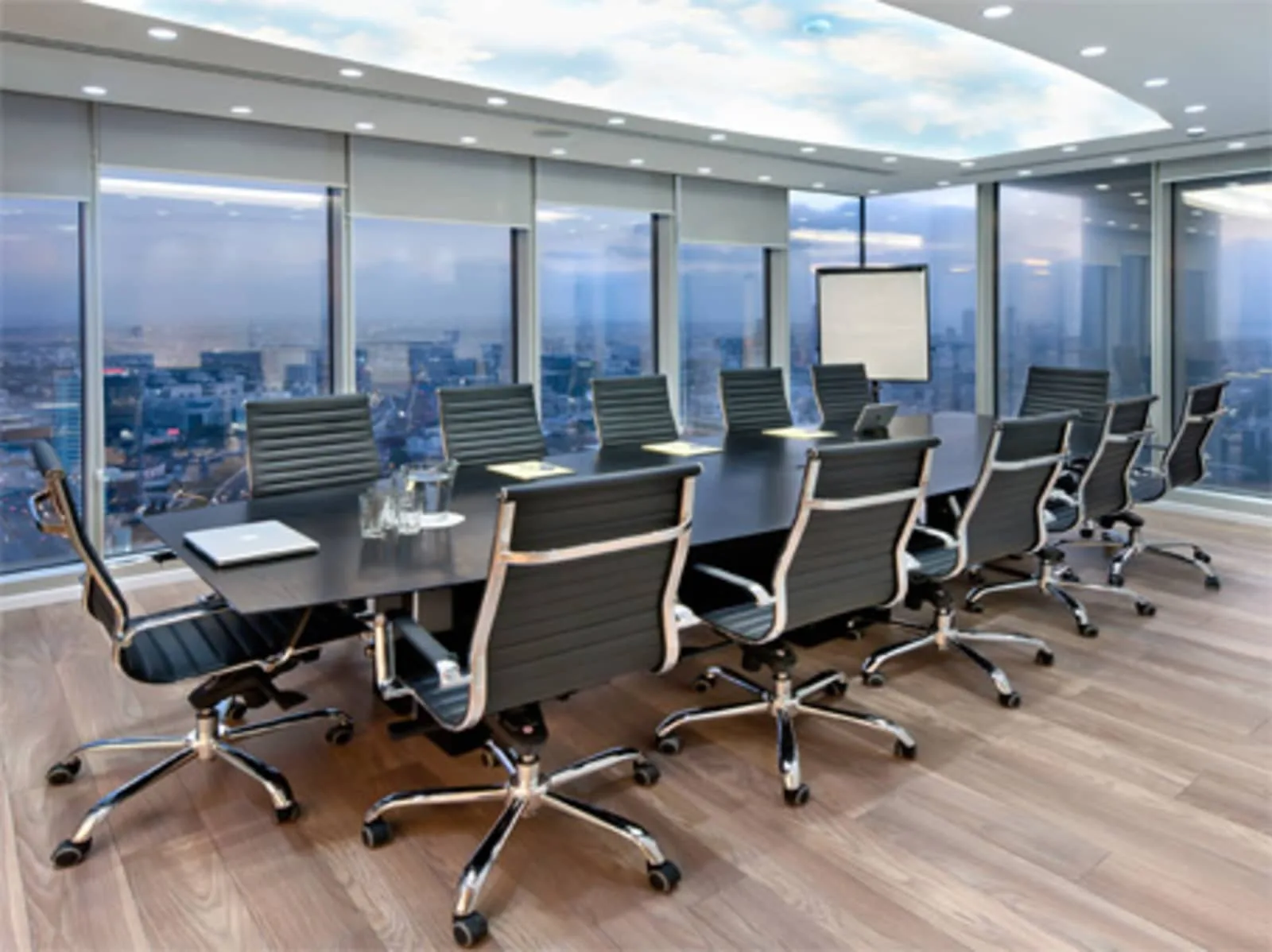 Regus TEL AVIV, Electra Tower, Meeting room for 14 people, Tel Aviv-Yafo