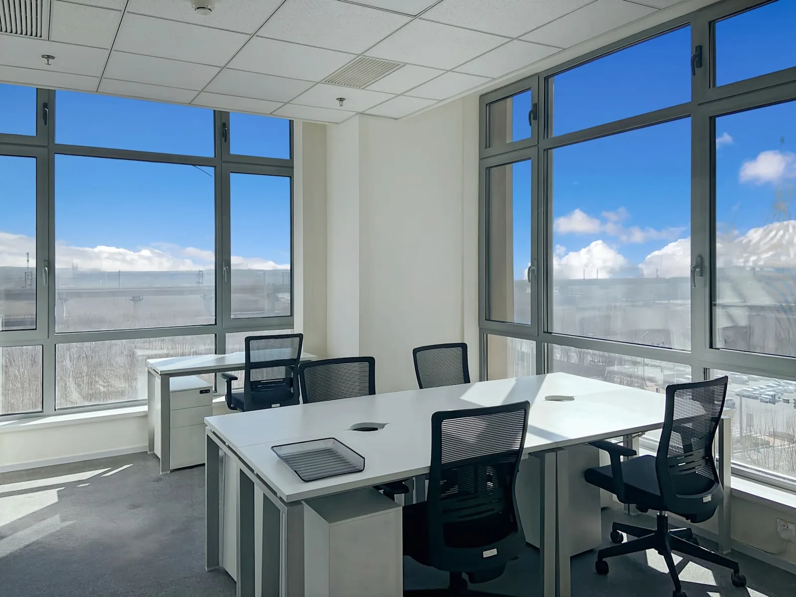 Regus Tianjin, Fengya Building, Private office, 5 desks, Tianjin