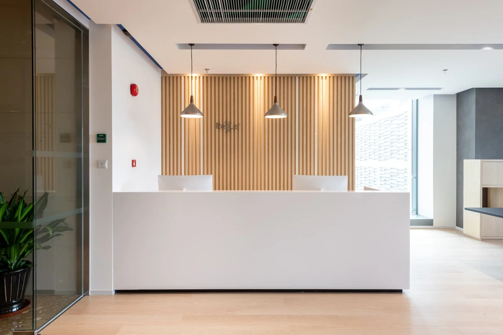 Regus TIANJIN, Riverview Place、前台、天津市