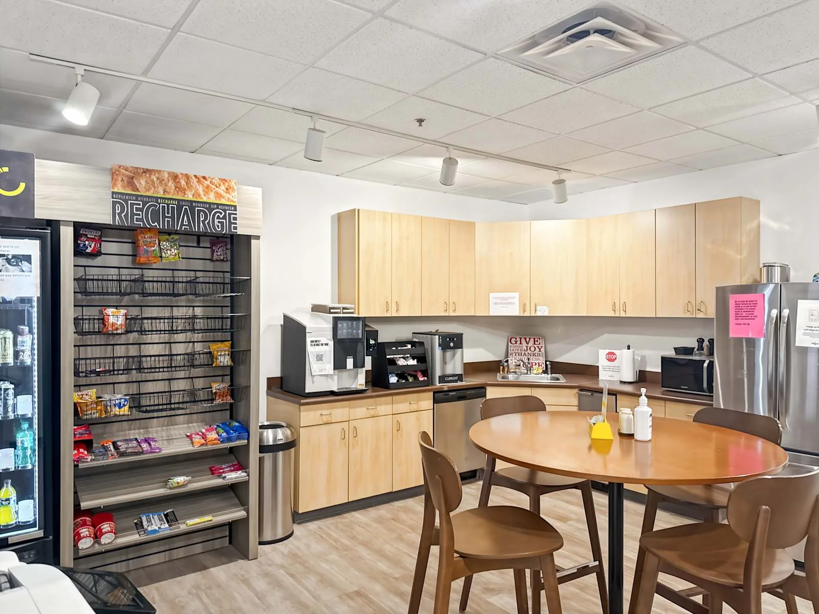 Regus TN, Memphis - Colonnade, Kitchen, Memphis, TN