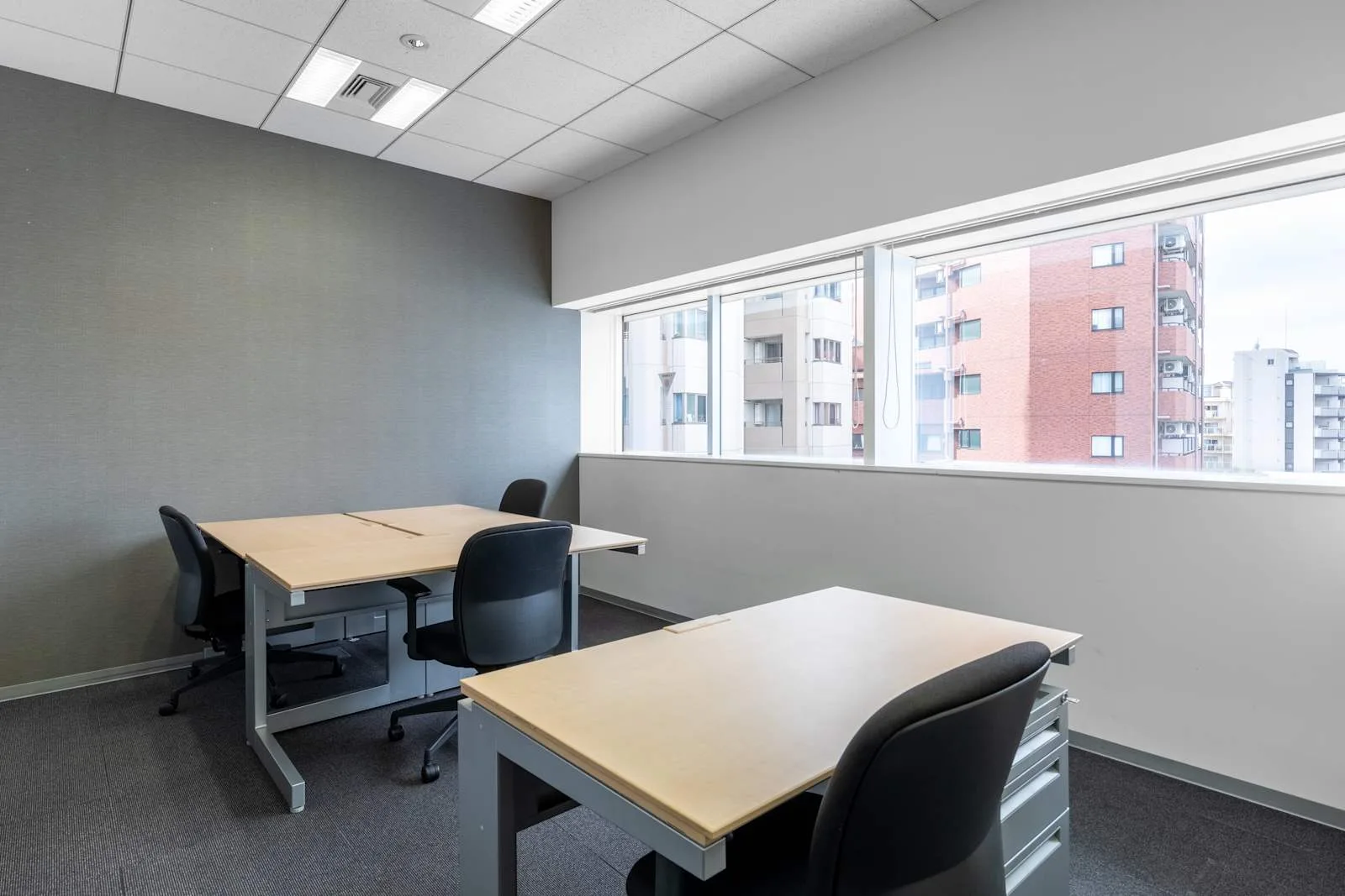 Regus TOKYO, Azabu Green Terrace, Private office, 5 desks, Tokyo