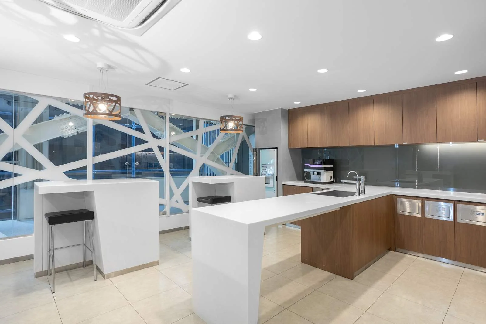 Regus TOKYO, Ginza 3-Chome, Kitchen, Tokyo