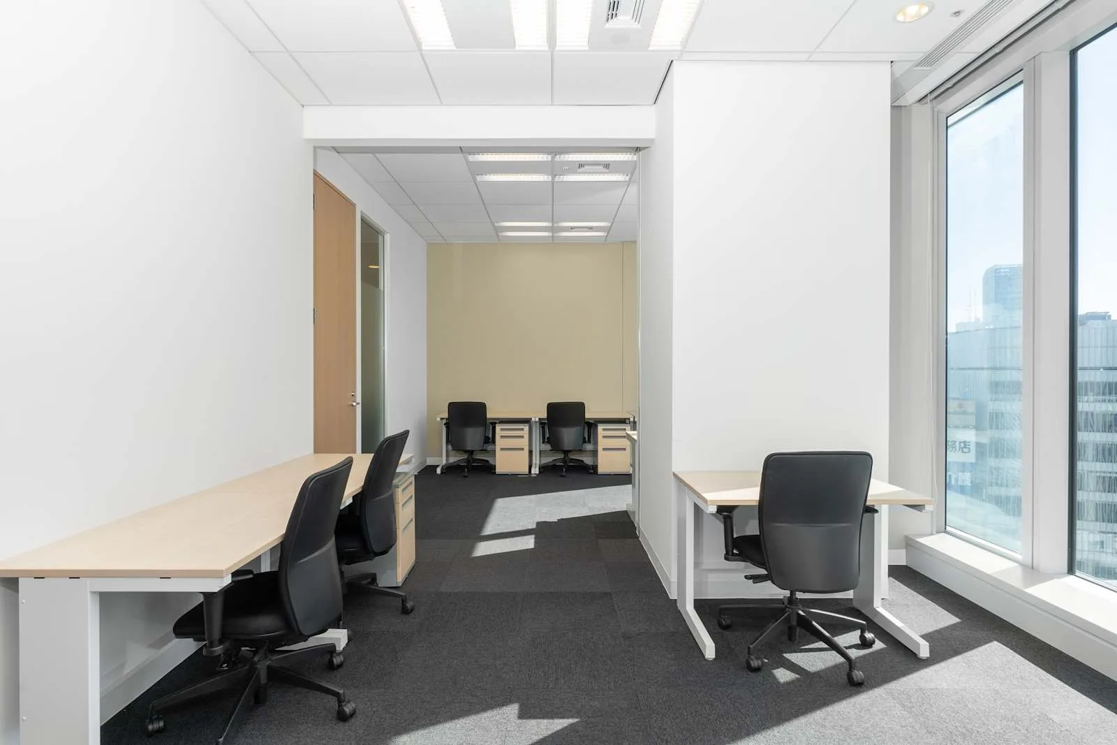 Regus TOKYO, Ginza Yurakucho、個室オフィス（5席）、東京
