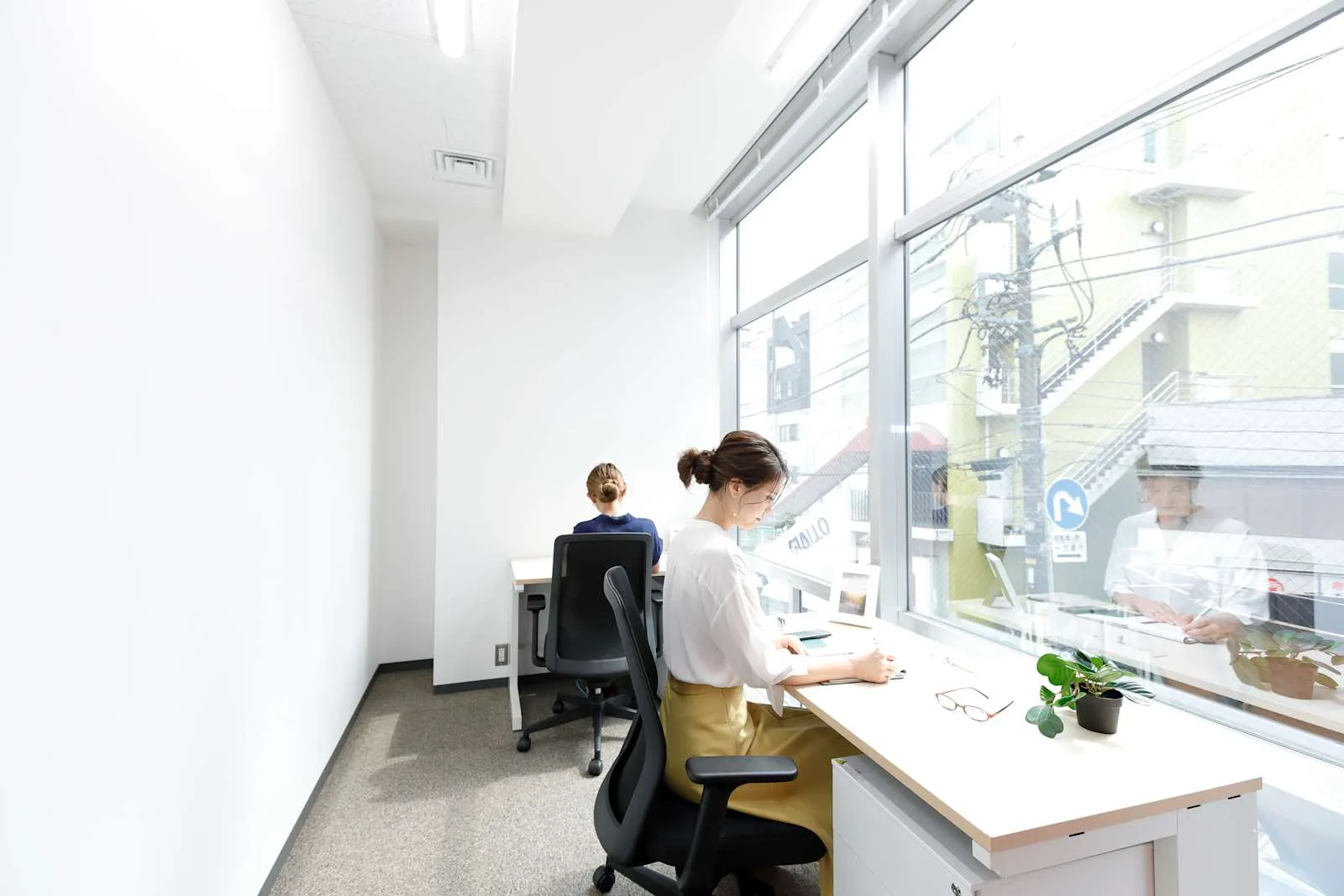 Regus TOKYO, Machida Ekimae, Private office, 2 desks, Kanagawa