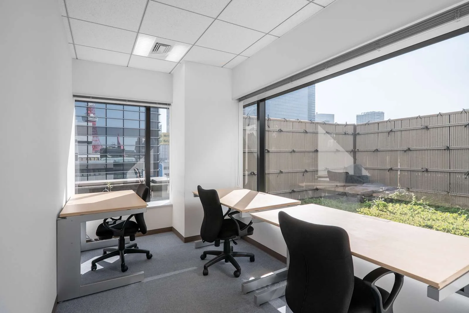Regus Tokyo, Regus Shiba Daimon, Private office, 3 desks, Tokyo
