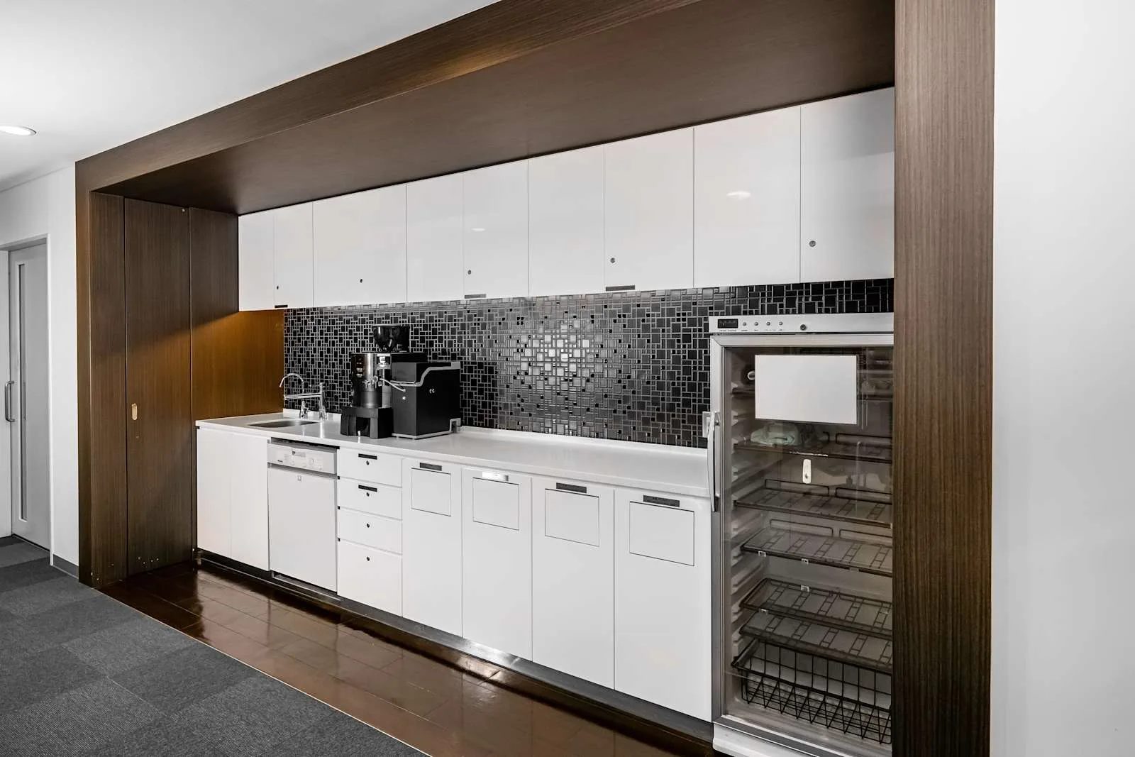 Regus TOKYO, Shinbashi Tokyu, Kitchen, Tokyo