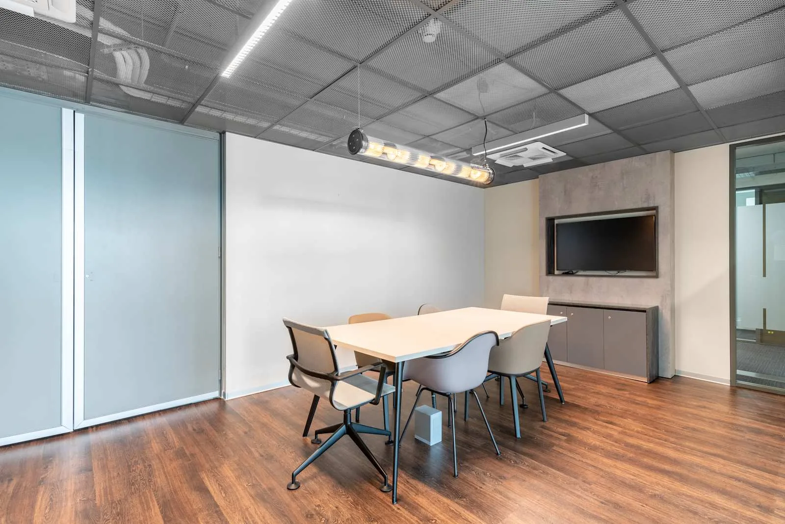 Regus TURIN, Ferrucci, Salle de réunion 6 personnes, Turin