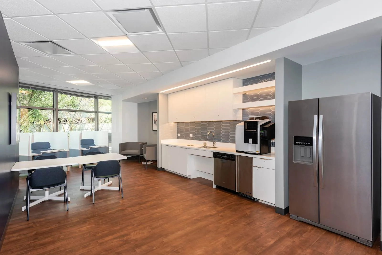 Regus TX, Austin - North MoPac, Kitchen, Austin, TX