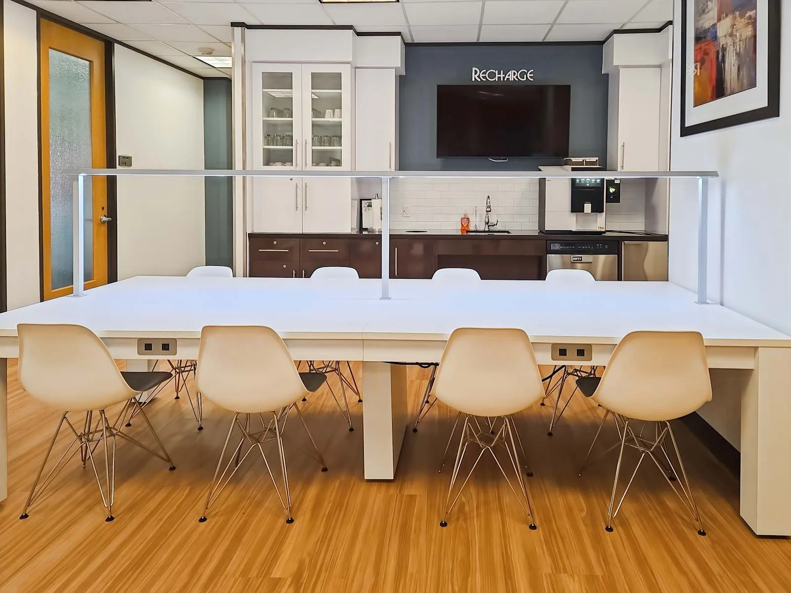 Regus TX, Houston - Gateway I - Airport, Cafeteria, West Houston, TX