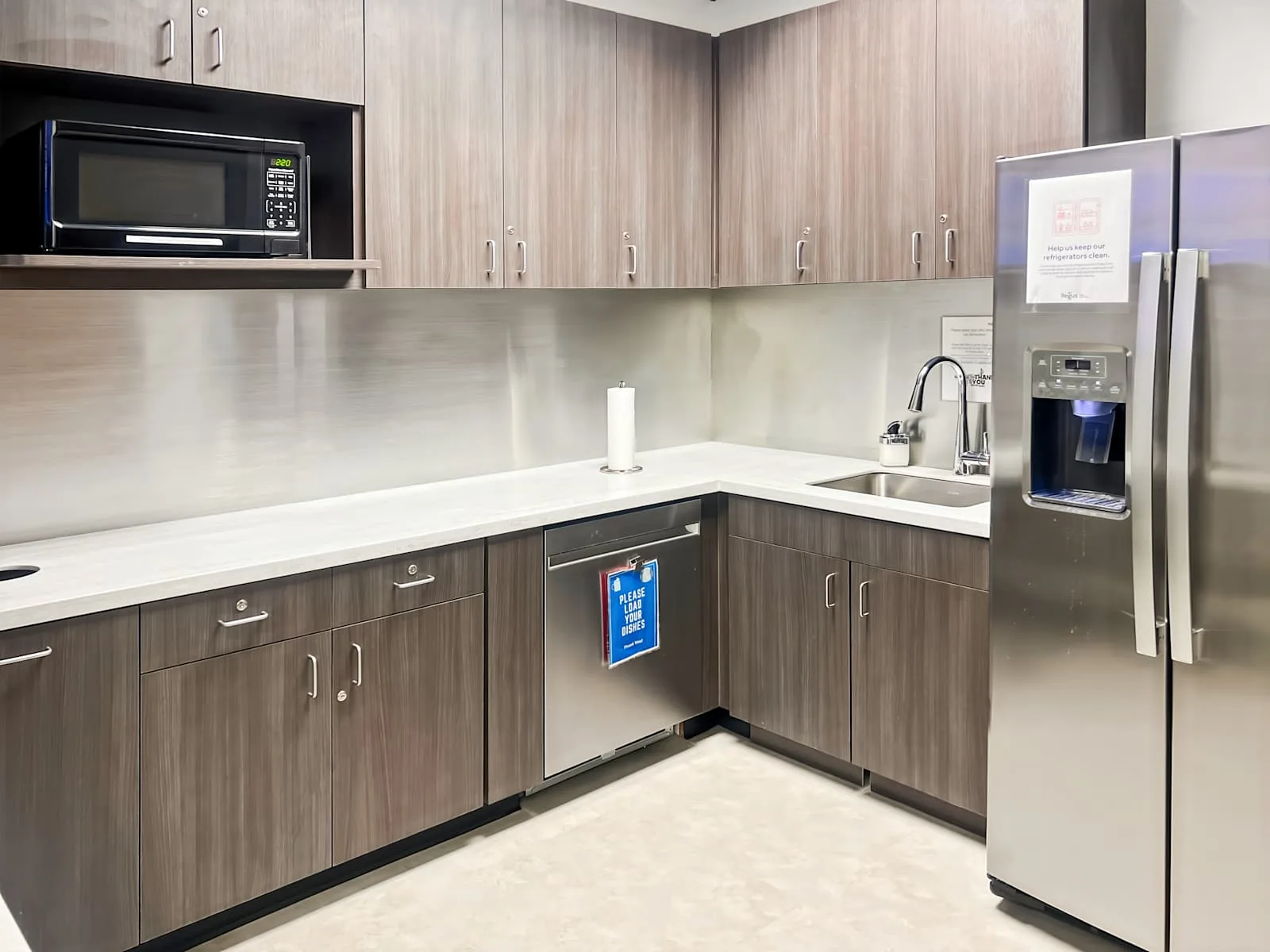 Regus TX, Houston - River Oaks, Kitchen, Houston, TX
