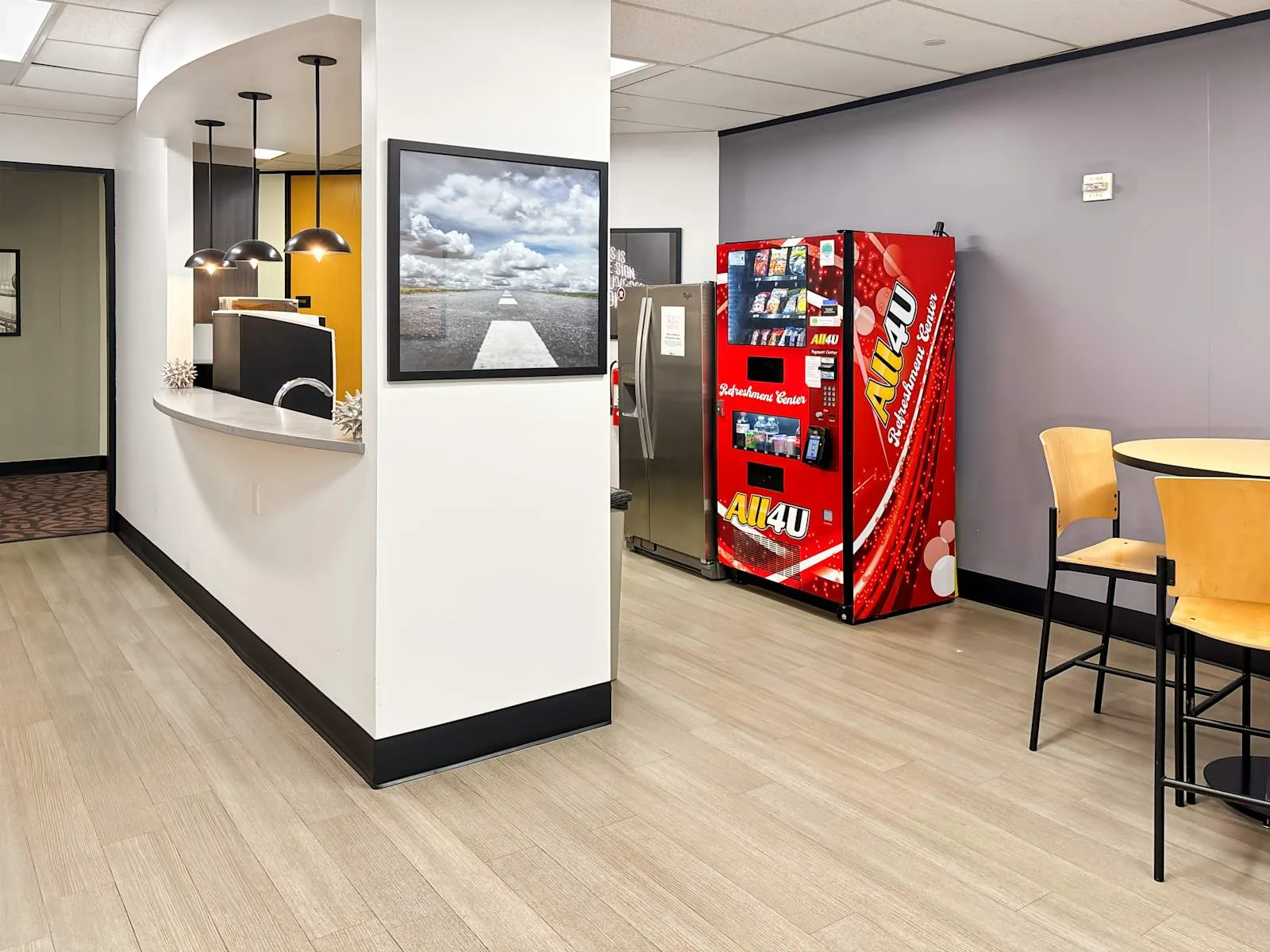 Regus TX, Houston - Upper Kirby, Kitchen, Houston, TX