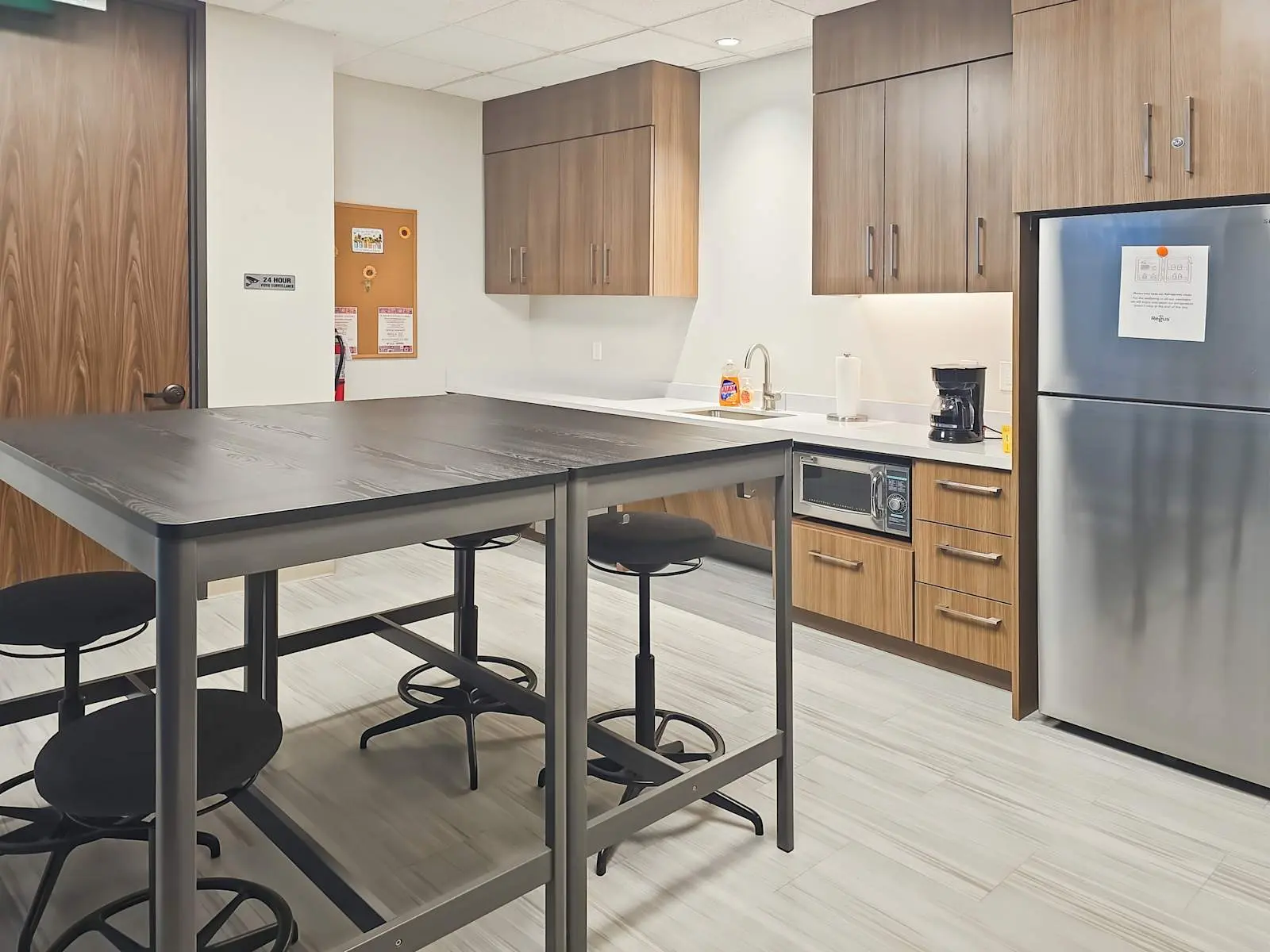 Regus TX, San Antonio - Broadway Street, Kitchen, San Antonio, TX