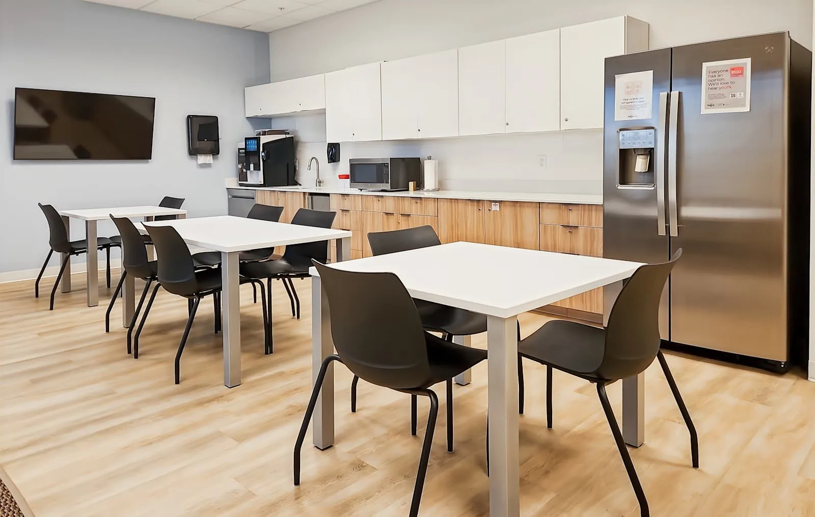 Regus UT, Clearfield - Legend Hills Dr, Cafeteria, Clearfield, UT