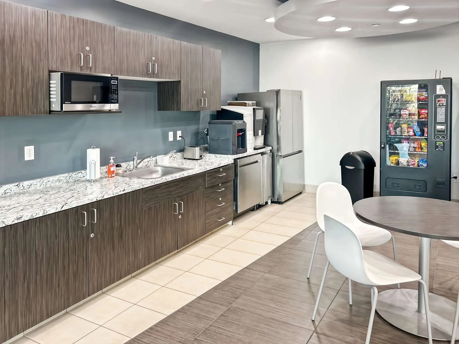 Regus UT, Sandy - Sandy Center, Kitchen, Sandy, UT