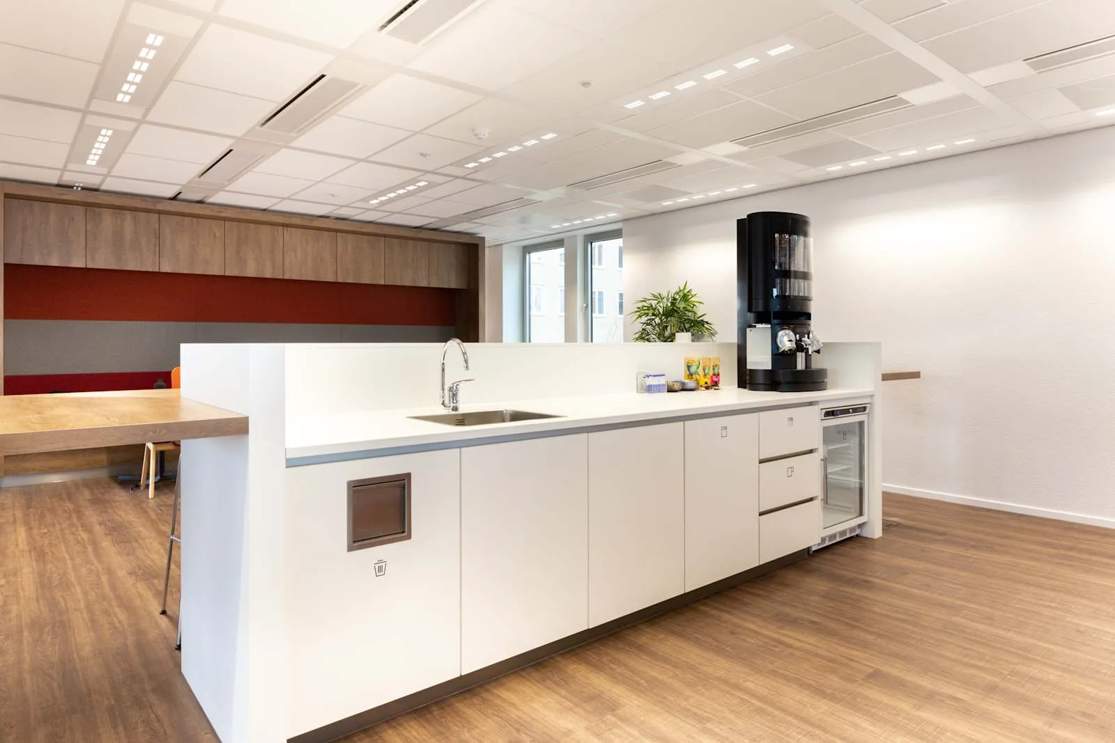 Regus UTRECHT, Rivoli Utrecht, Keuken, Utrecht