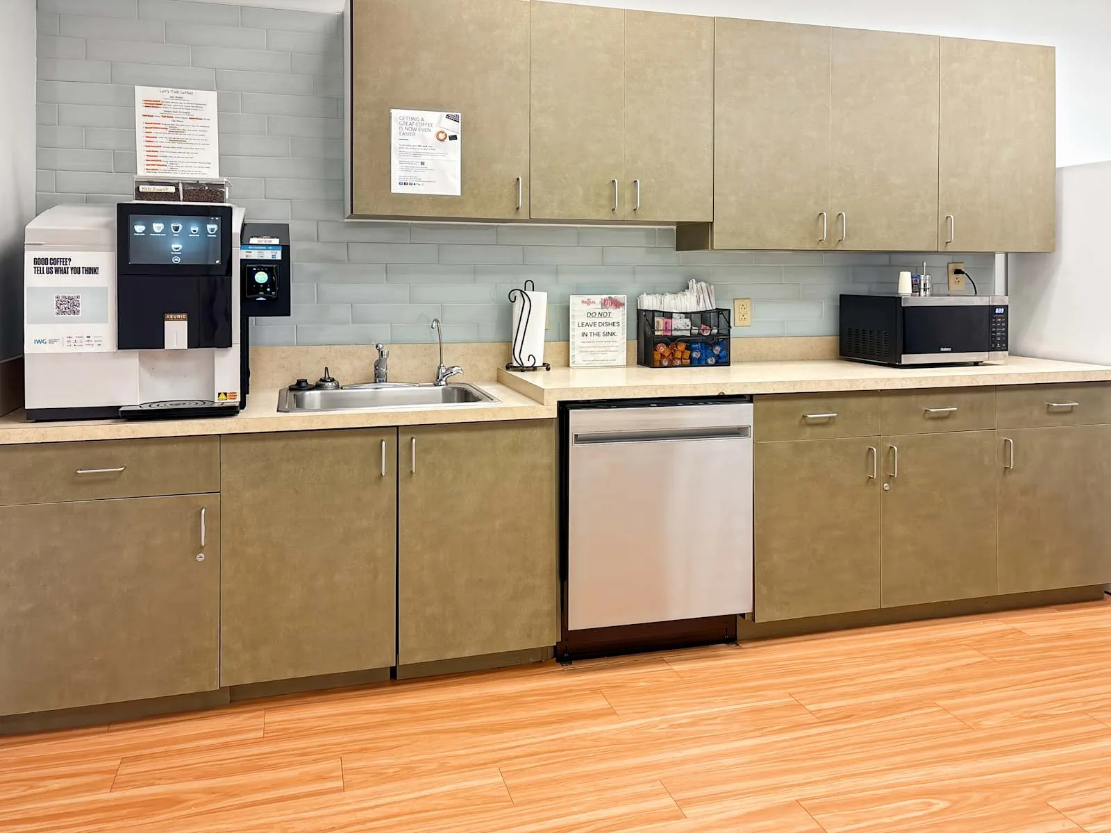 Regus VA, Richmond - Glen Allen, Kitchen, Glen Allen, VA