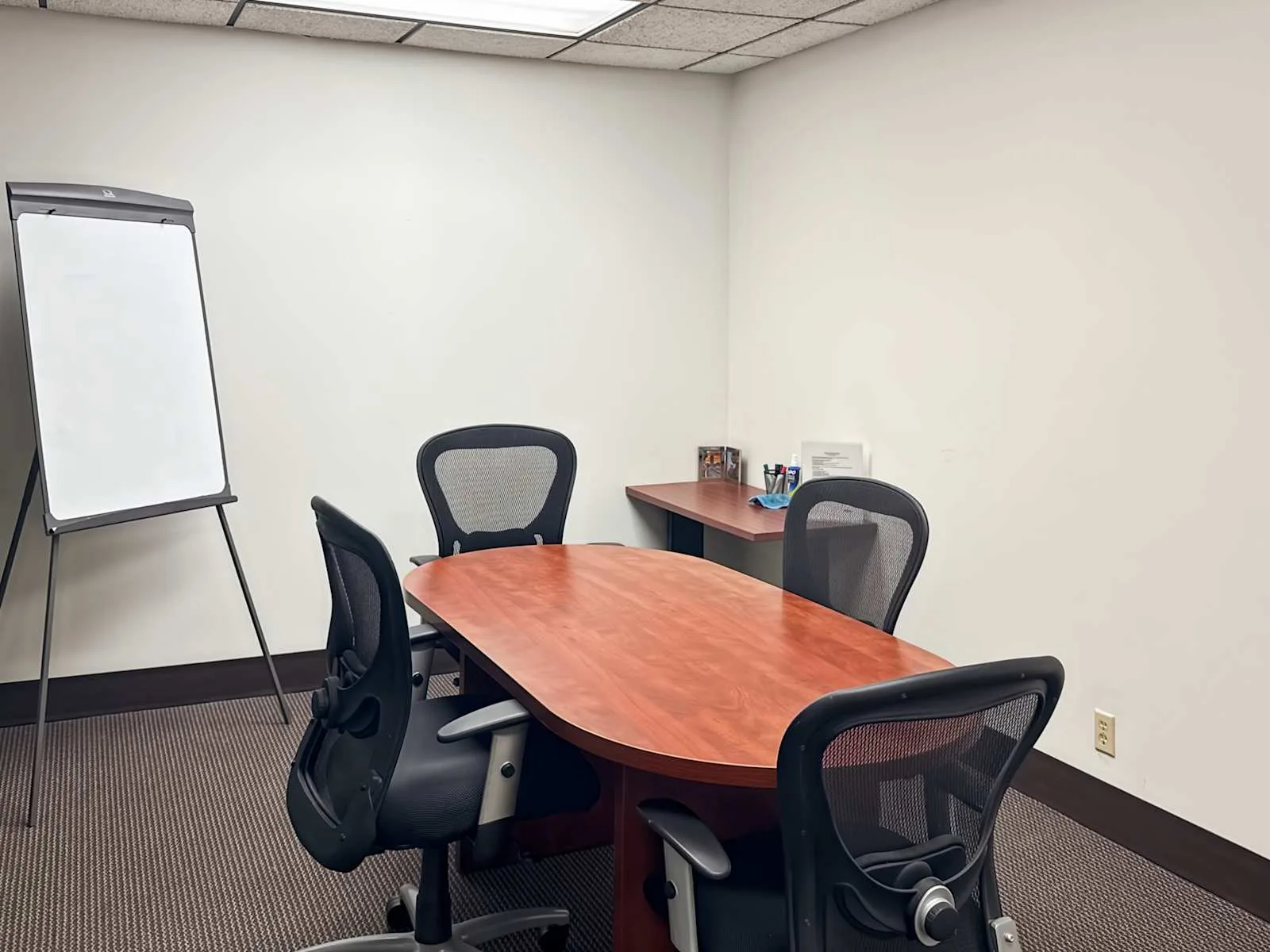 Regus Valencia, Cortes 58, Sala de reuniones para 4 personas, Valencia