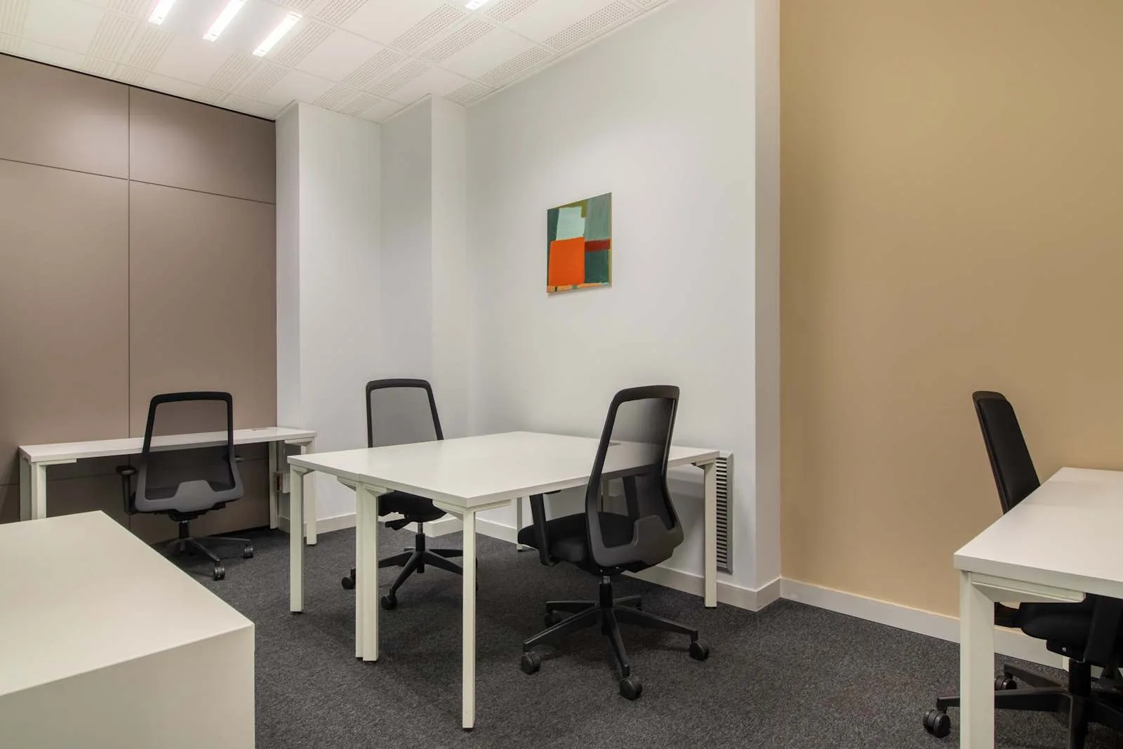 Regus VALENCIA, Plaza del Ayuntamiento, Despacho privado con 4 puestos, Valencia