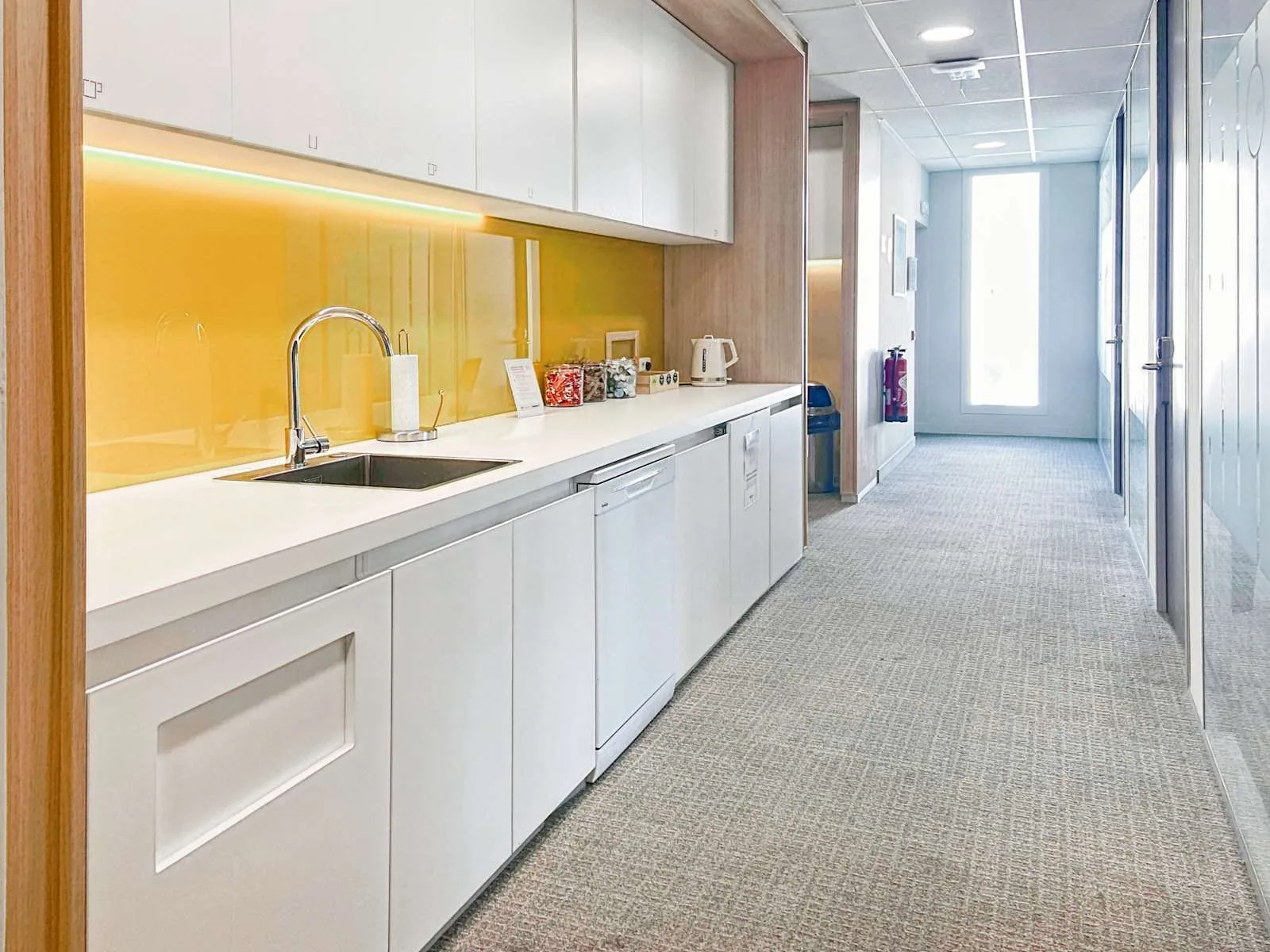 Regus VILLENEUVE D’ASCQ, Neo Business Pôle, Cuisine, Villeneuve-d'Ascq