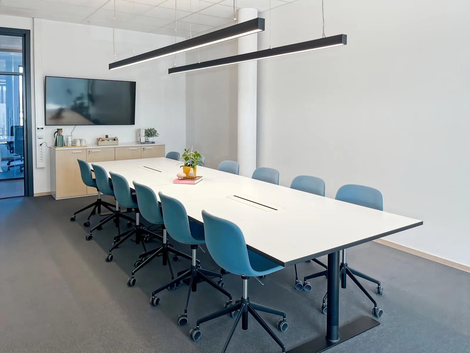 Regus Vinterbro, Kveldroveien, Meeting room for 10 people, Vinterbro