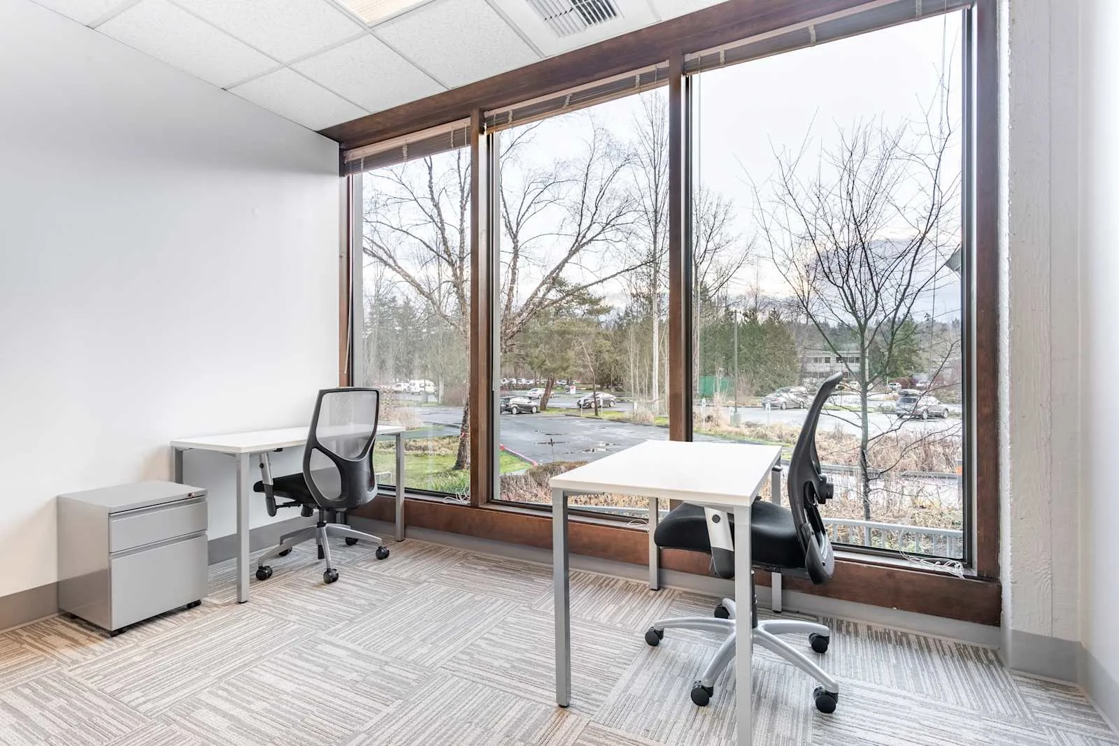 Regus WA, Bellevue - Bellefield Office Park, Private office, 2 desks, Bellevue, WA