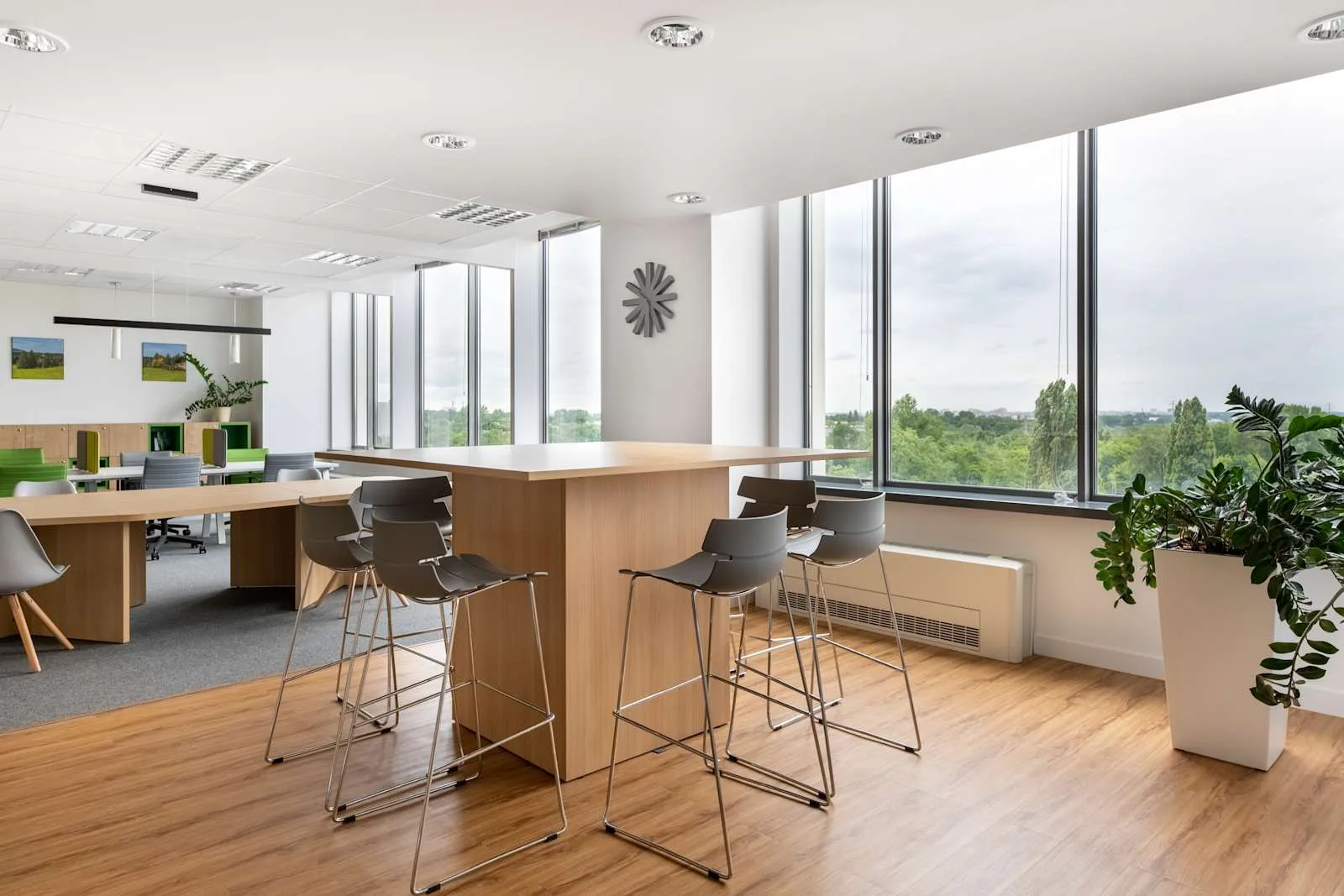 Regus WARSAW, North Gate, Espace de coworking, Varsovie